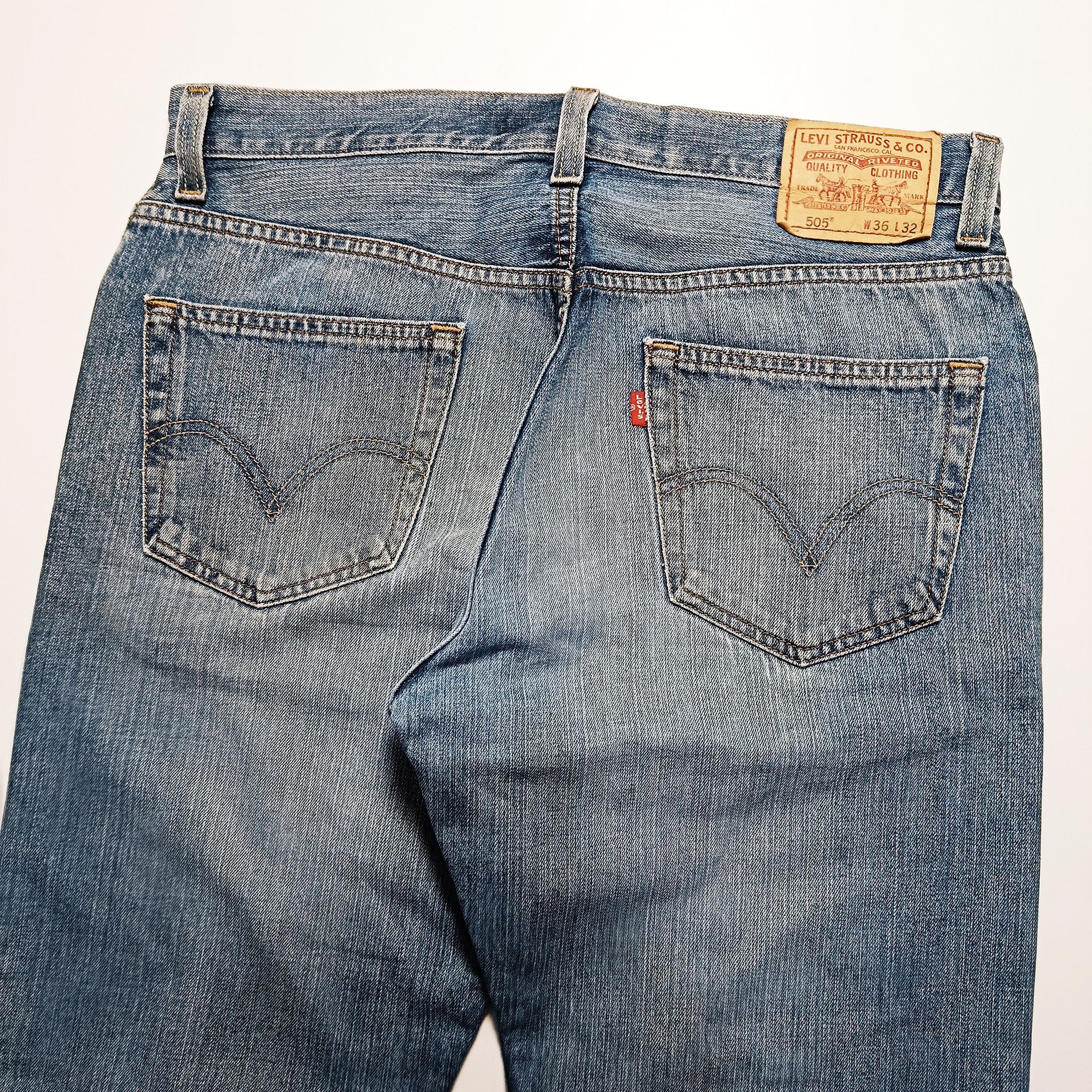 Levi's Vintage Levi’s 505 Regular Fit Denim Jeans Size US 36 / EU 52 - 4 Thumbnail