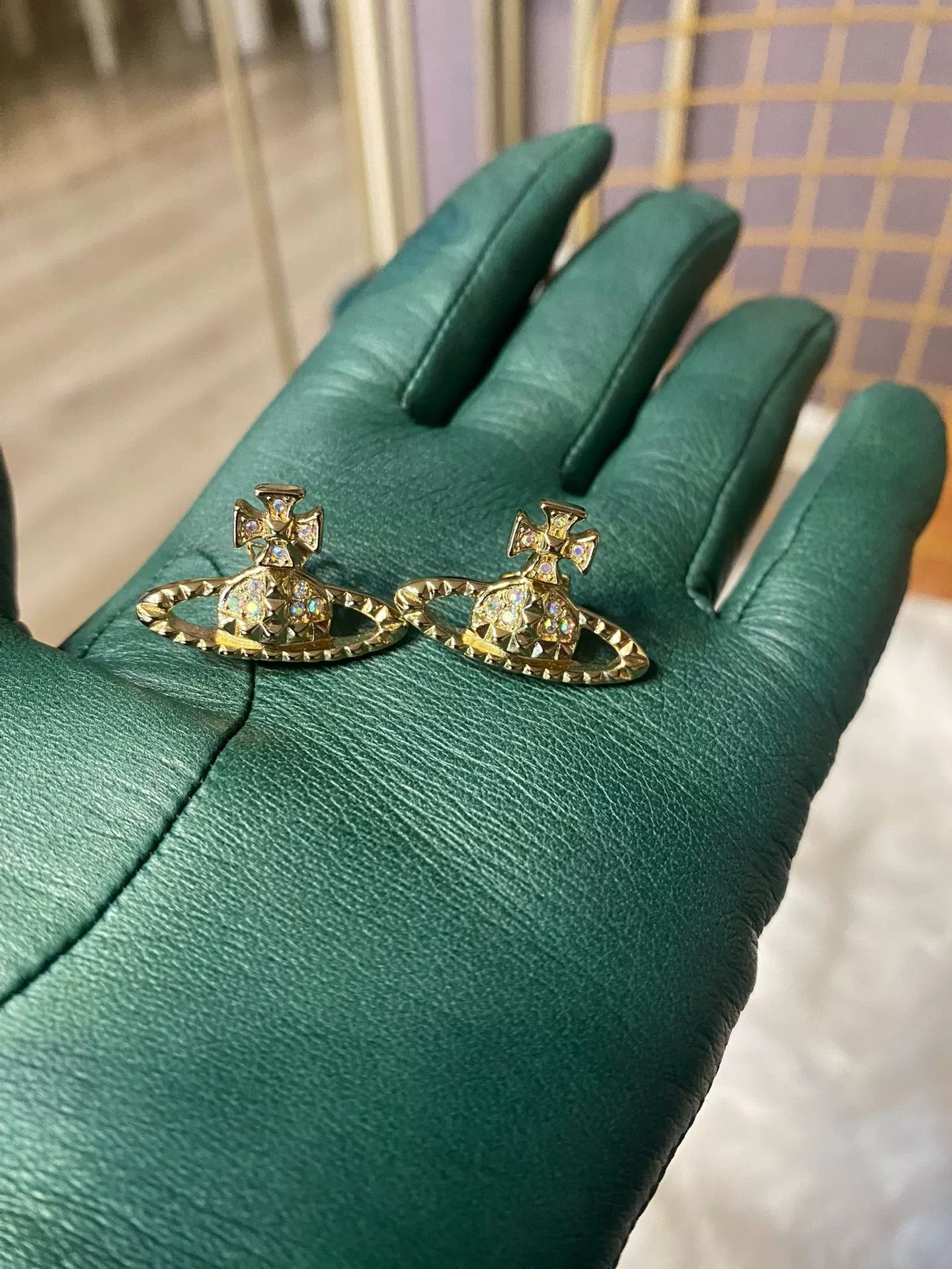 Vivienne Westwood Vivienne Westwood Mayfair Stud Earrings Size ONE SIZE - 1 Thumbnail