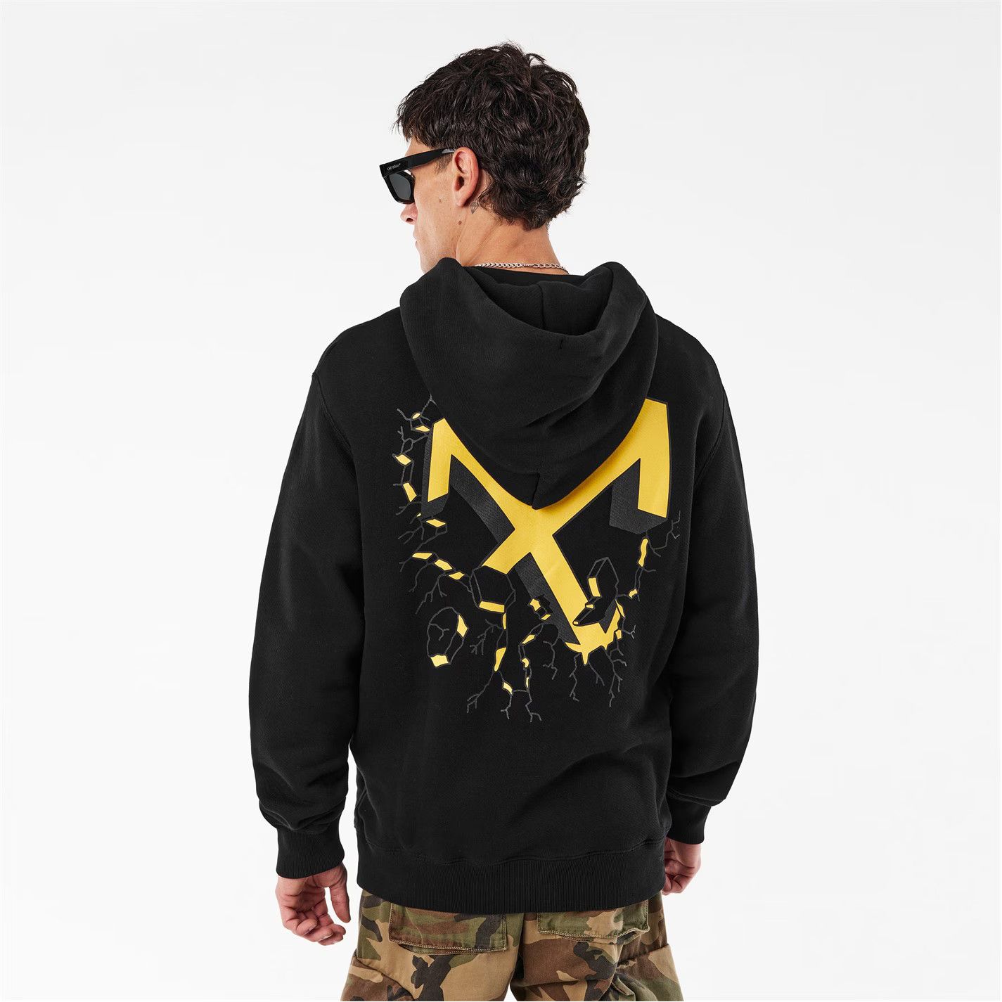 Off-White o1g2r1mq0226 Cartoon Arrows Slim Fit Hoodie In Black Size US XS / EU 42 / 0 - 4 Thumbnail