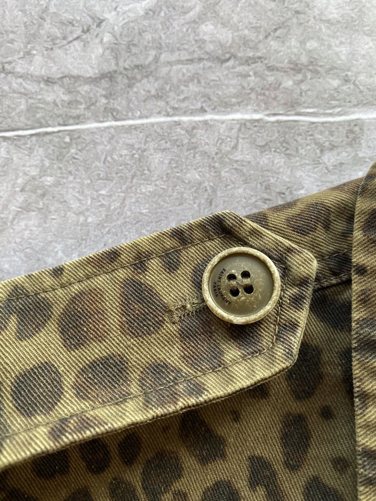 Saint Laurent Paris × Yves Saint Laurent Rare Saint Laurent Paris Leopard Print Military Jacket Y2K Size US M / EU 48-50 / 2 - 13 Thumbnail