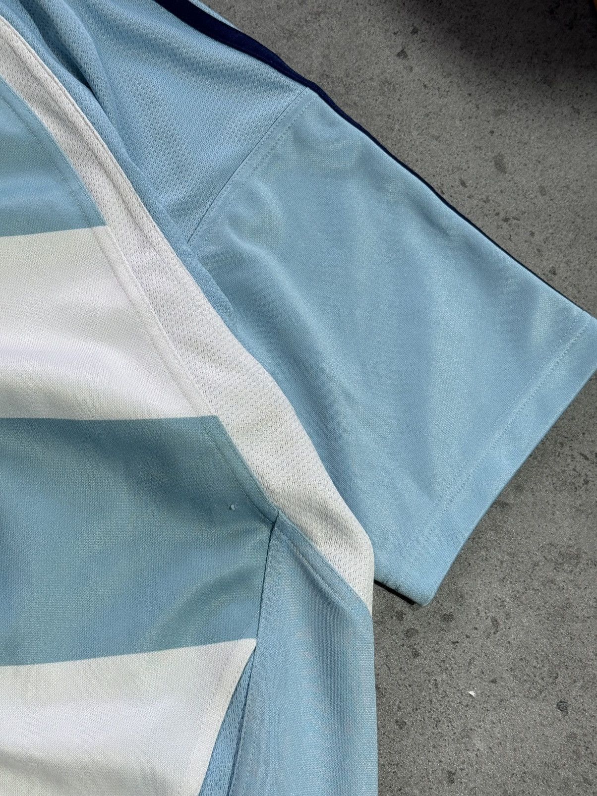 Adidas Rare 2008 Adidas Argentina U.A.R Rugby Shirt soccer jersey Size US L / EU 52-54 / 3 - 8 Thumbnail