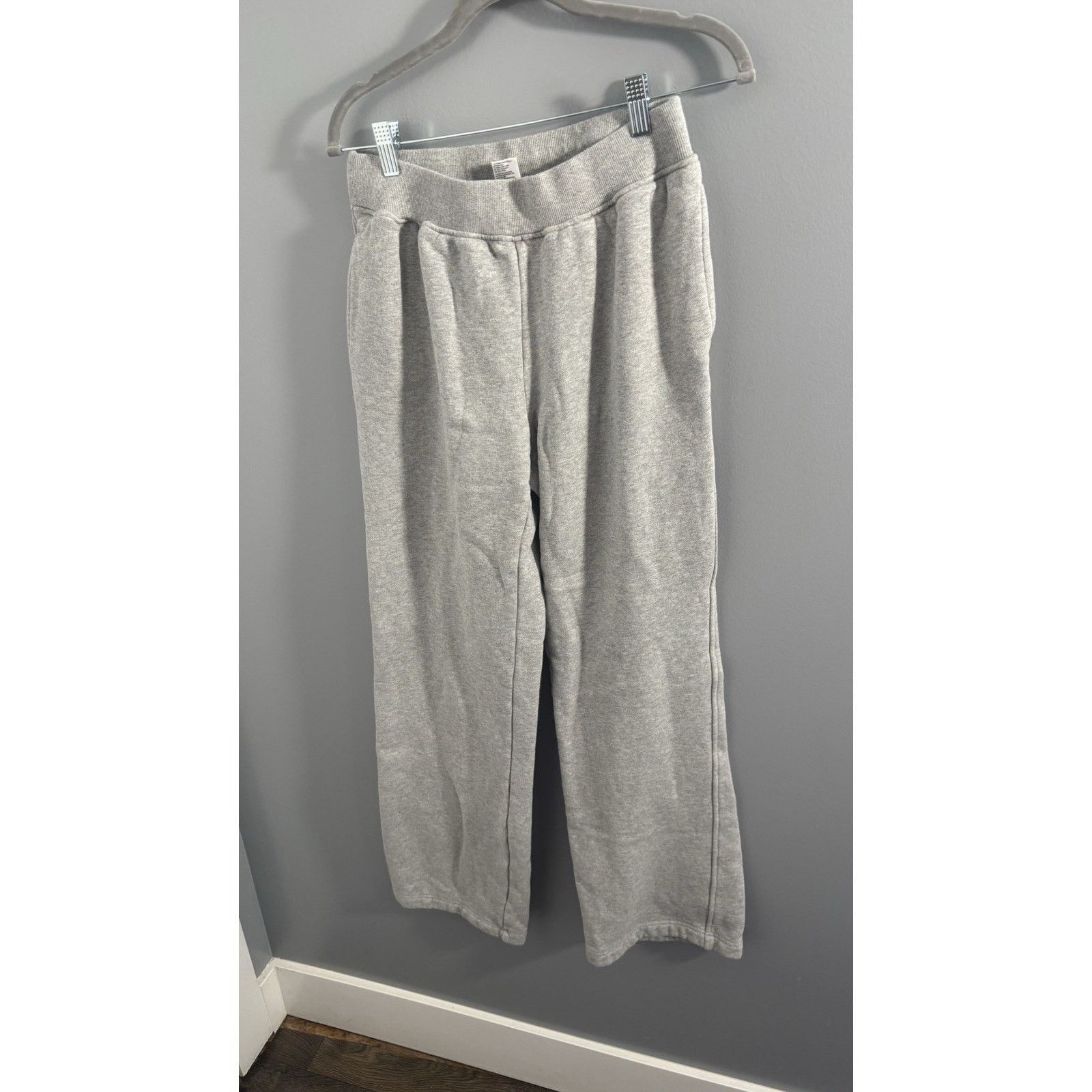 Good American Good American Grey Sweatpants 3 Size 30" / US 8 / IT 44 - 1 Thumbnail