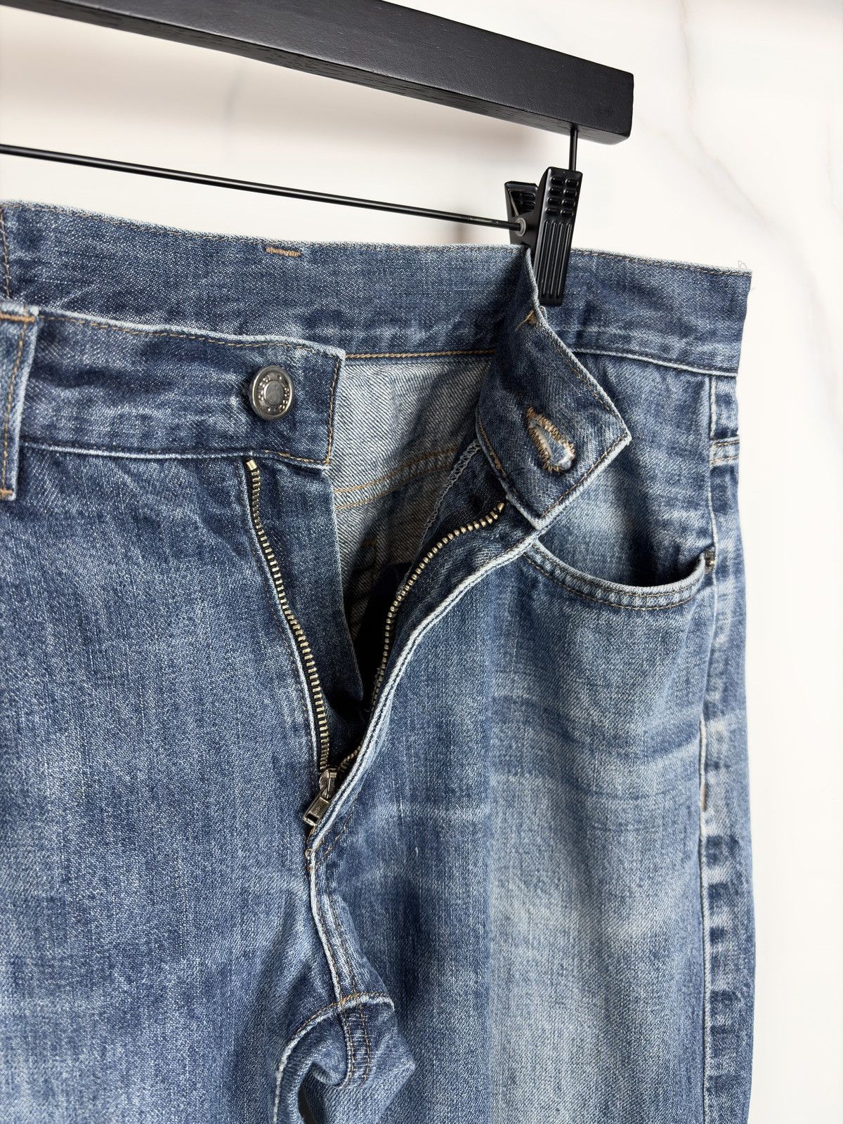 Gucci Gucci Tom Ford Vintage Raw Hem Leather Patch Denim Jeans Size US 30 / EU 46 - 7 Thumbnail
