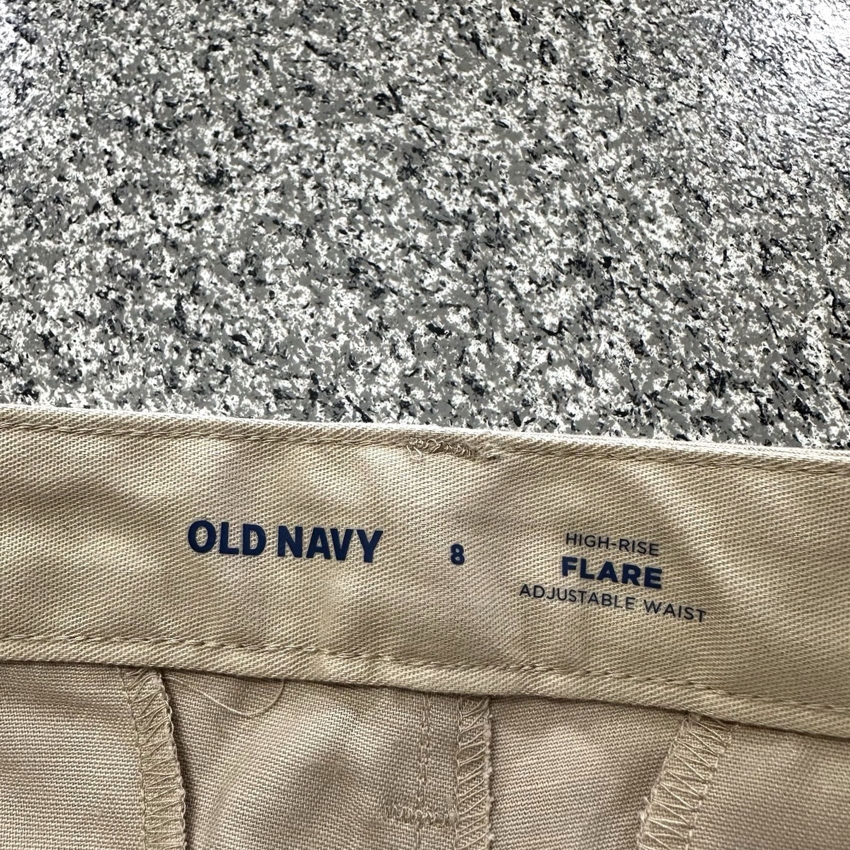 Old Navy Old Navy Beige Chino Pants Womens 8 High Rise Flare Stretch Regular Inseam 32 Size 30" / US 8 / IT 44 - 4 Thumbnail