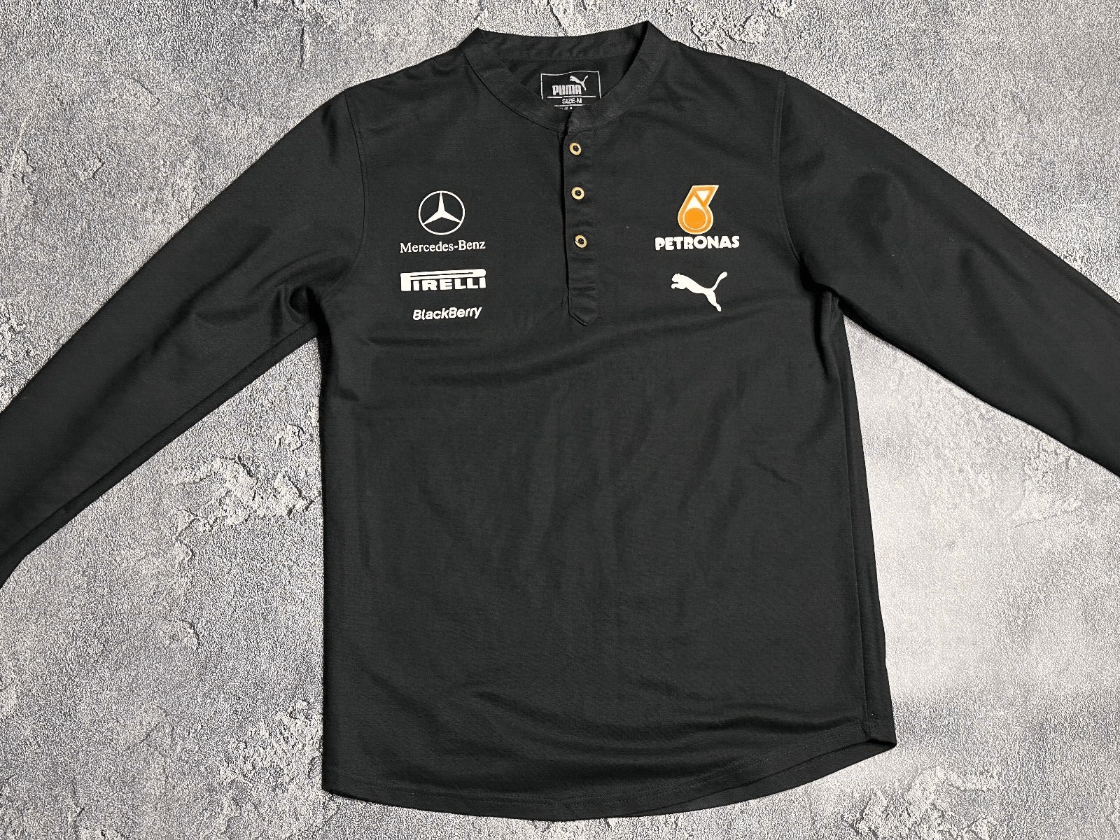 Formula 1 Puma Petronas F1 men's t-shirt M Size US M / EU 48-50 / 2 - 4 Thumbnail