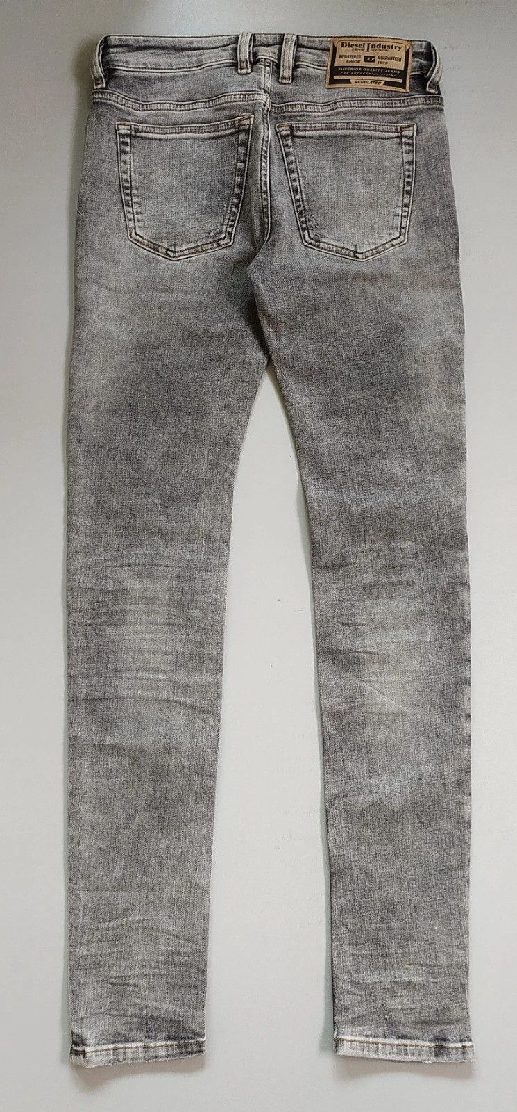 Diesel Diesel 1979 SLEENKER-R L.32 MENS JEANS SLTP/9748 Size US 28 / EU 44 - 10 Thumbnail