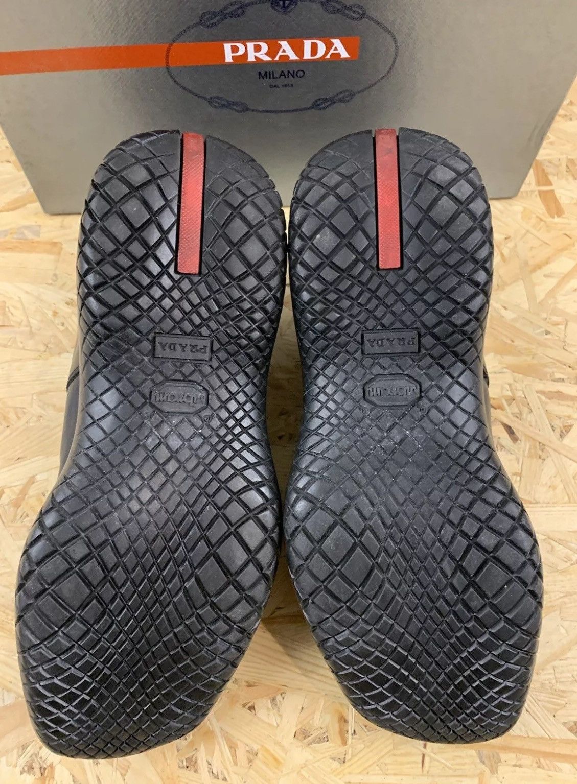 Prada Prada boots size 9,5 -9 US Size US 9.5 / EU 42-43 - 2 Thumbnail