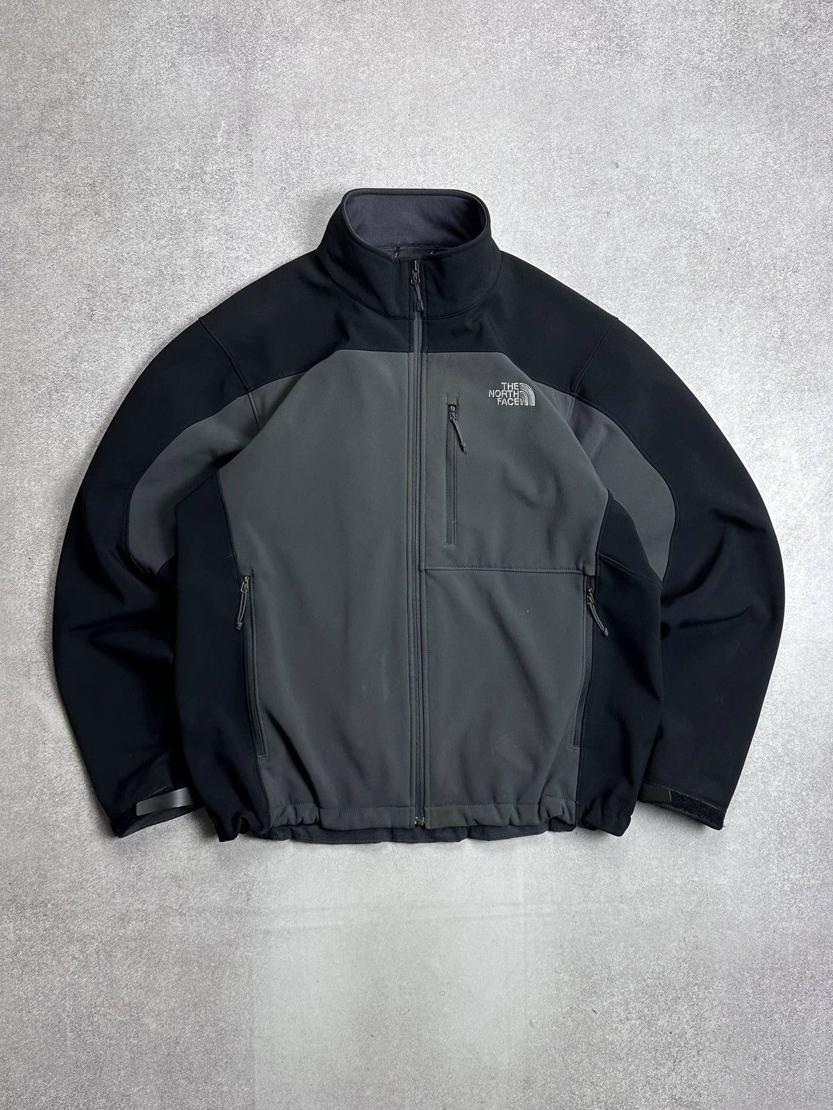 The North Face Vintage The North Face Softshell Windstopper Jacket Mens L Size US L / EU 52-54 / 3 - 1 Thumbnail