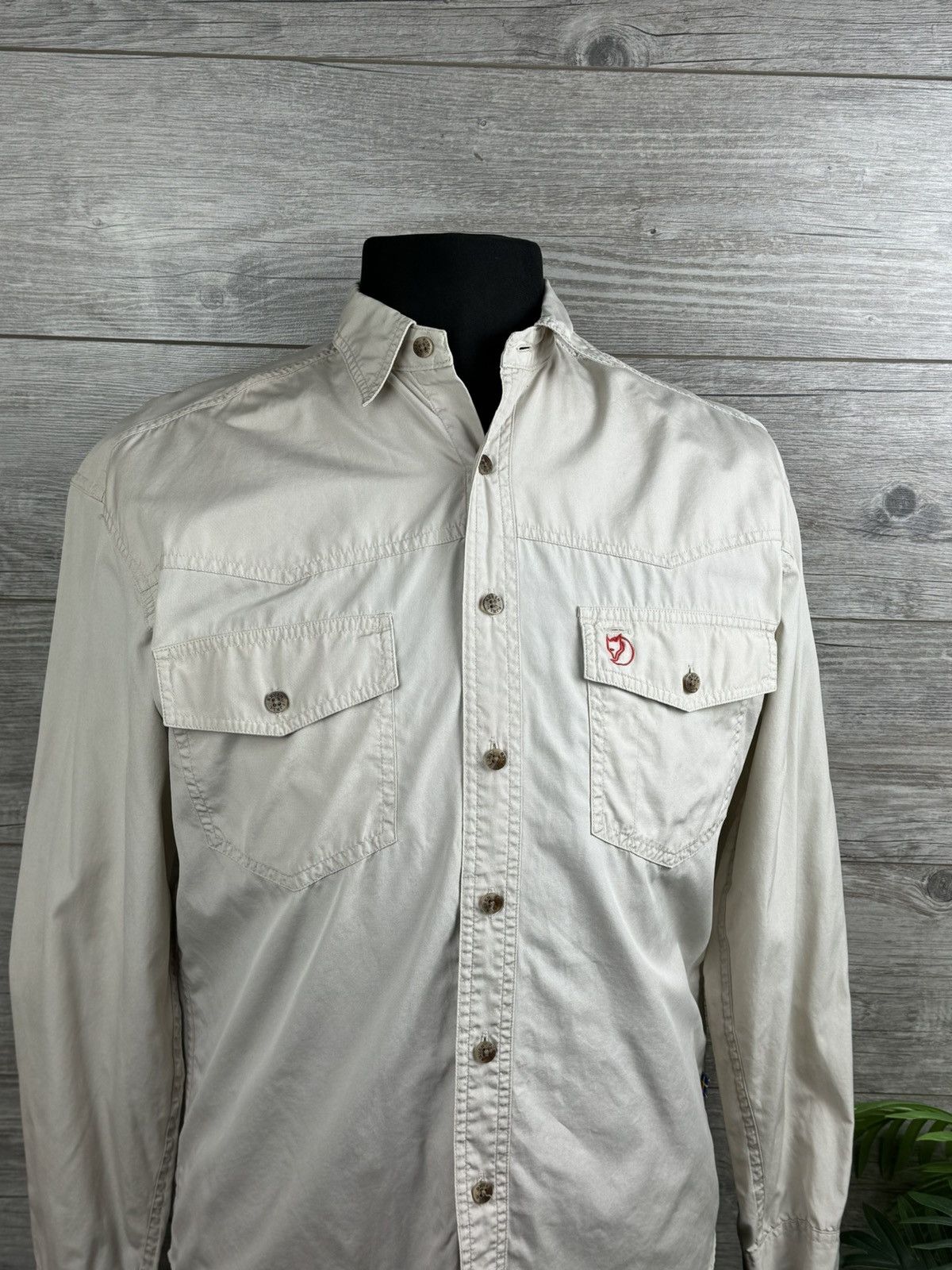 Fjallraven Overshoot Fjallraven Vintage Outdoor Y2K Size S-M Size US S / EU 44-46 / 1 - 2 Thumbnail
