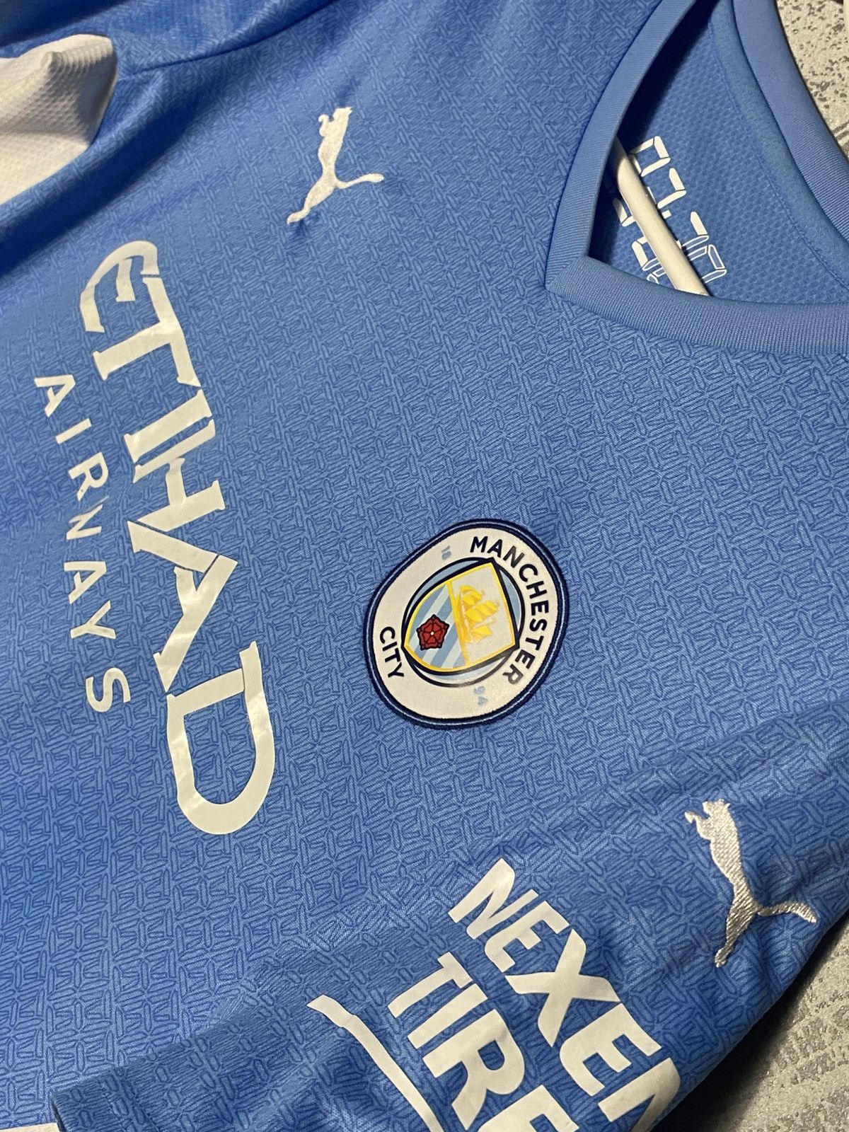 Puma Manchester City Puma Soccer Jersey 2021/22 Home Football Kit Size US L / EU 52-54 / 3 - 3 Thumbnail