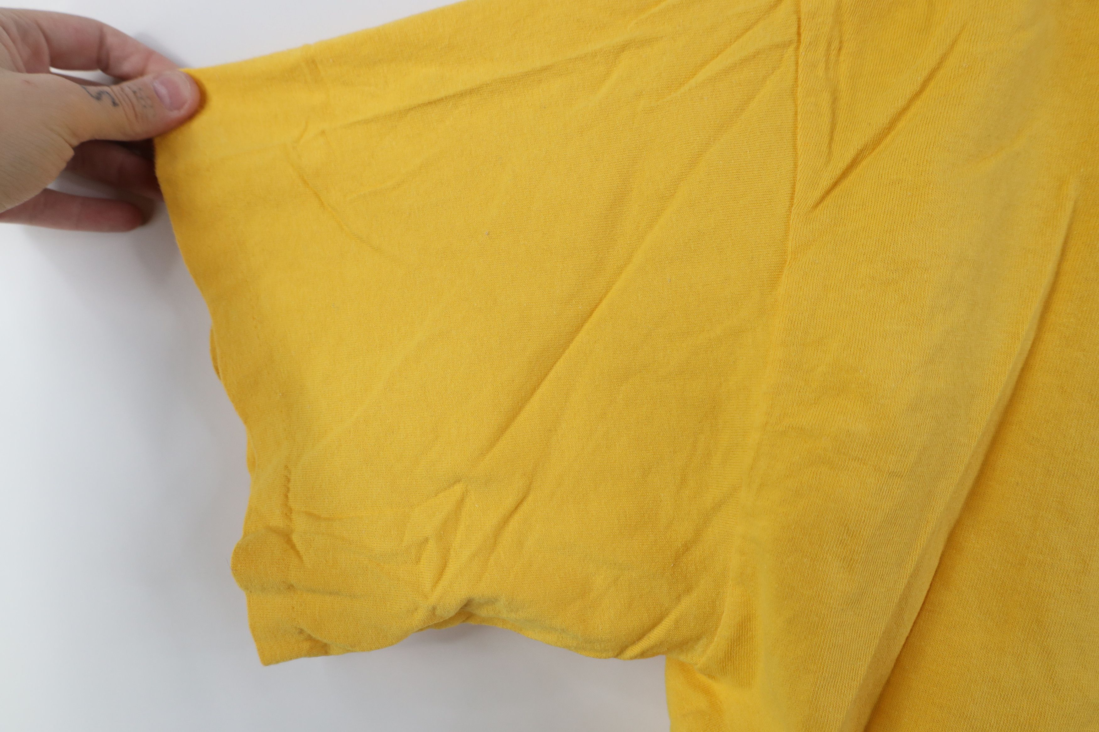Vintage Vintage 90s Jim Benson Don't Really Care Cropped T-Shirt USA Size ONE SIZE - 11 Thumbnail