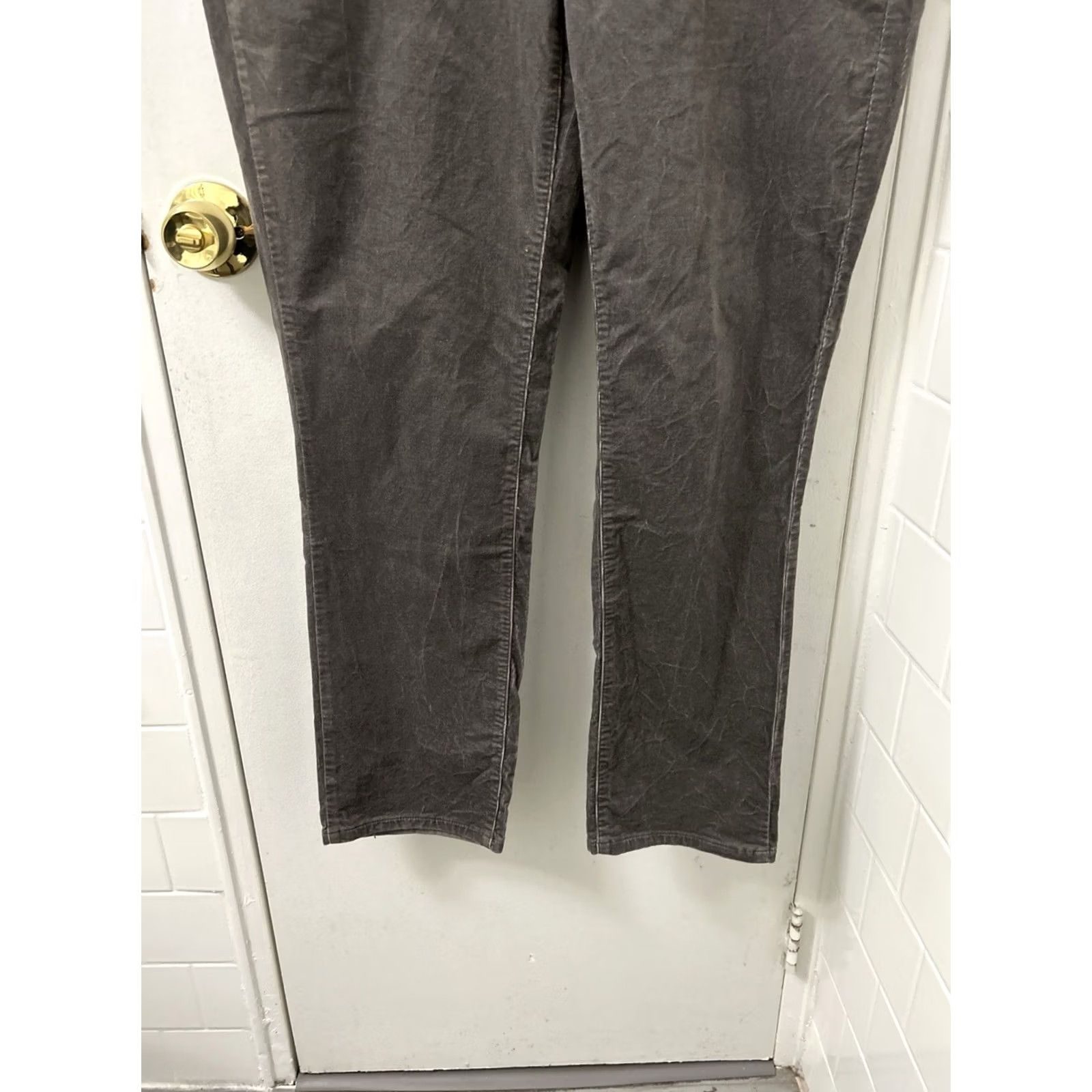 Talbots Talbots Corduroy Straight Leg Pants Womens Size 16W 40 in Gray Stretch Trousers Dress Pants Workwear Casual Size 38" / US 16 / IT 52 - 3 Thumbnail