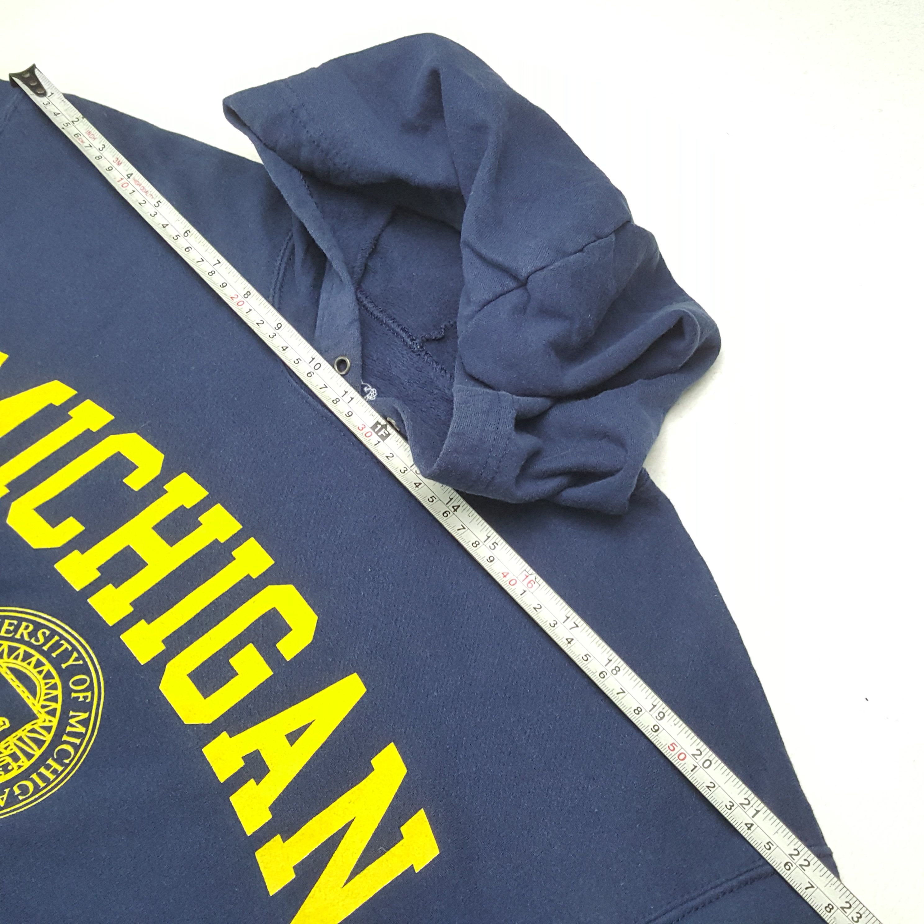 Other University of MICHIGAN Hoodies C284N16 Size US L / EU 52-54 / 3 - 7 Thumbnail