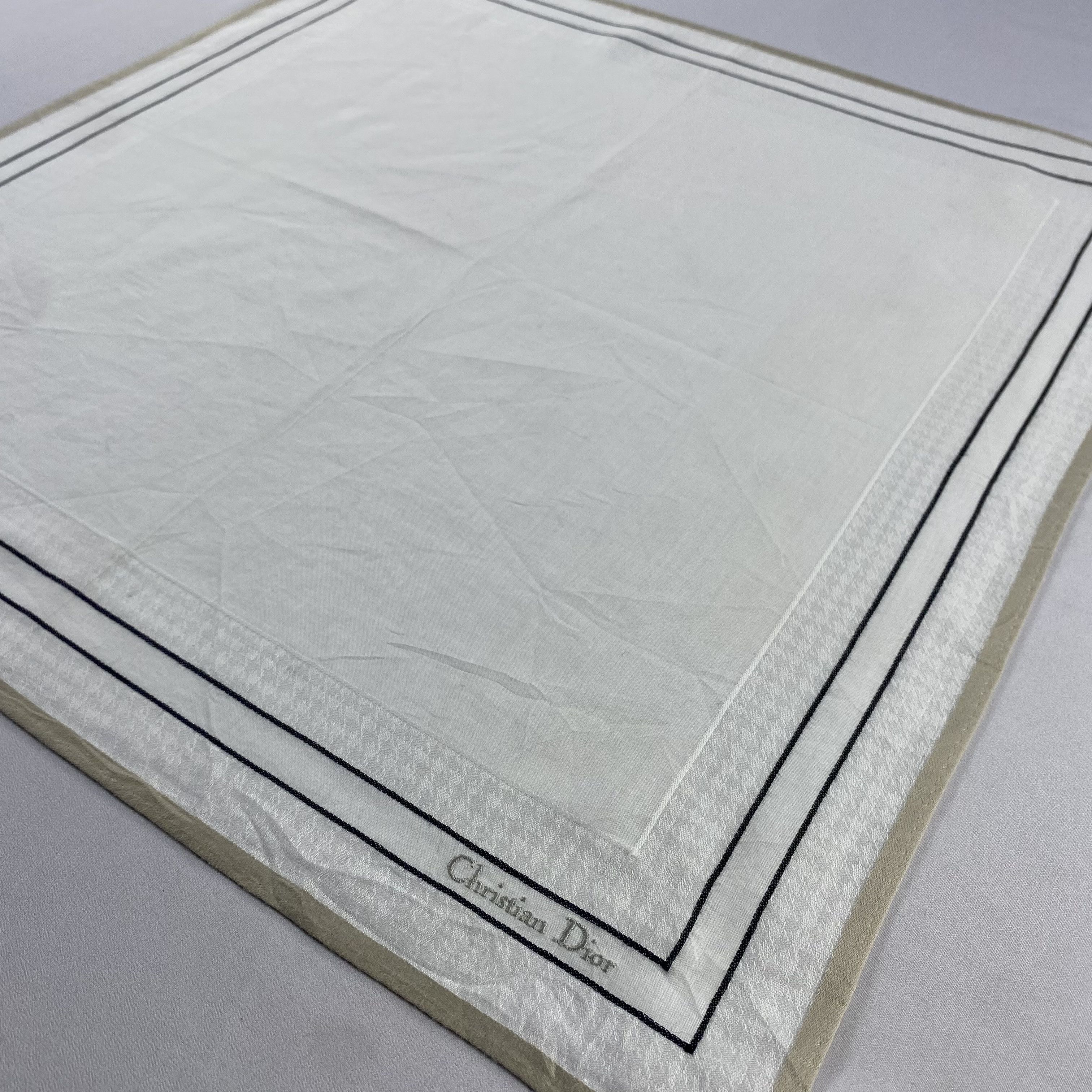 Vintage Christian Dior Monsieur Handkerchief / Neckerchief-P1858 Size ONE SIZE - 2 Thumbnail