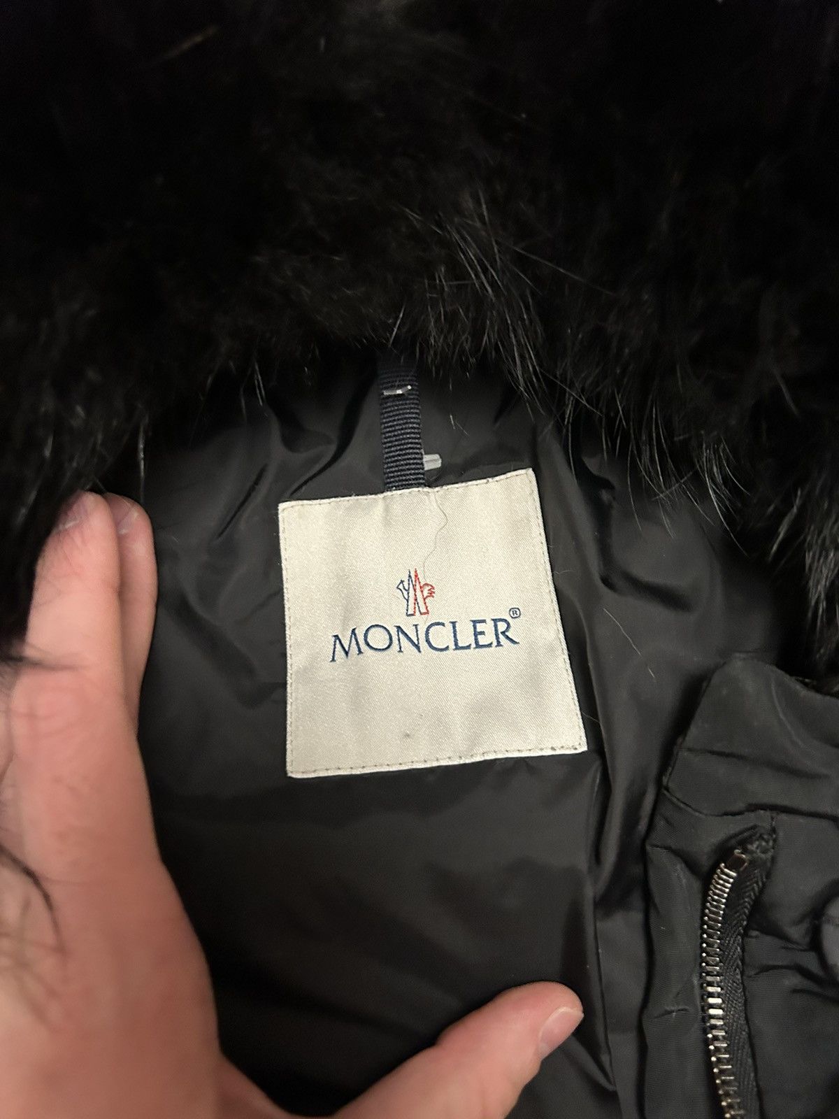 Moncler Moncler jacket Size M / US 6-8 / IT 42-44 - 2 Thumbnail