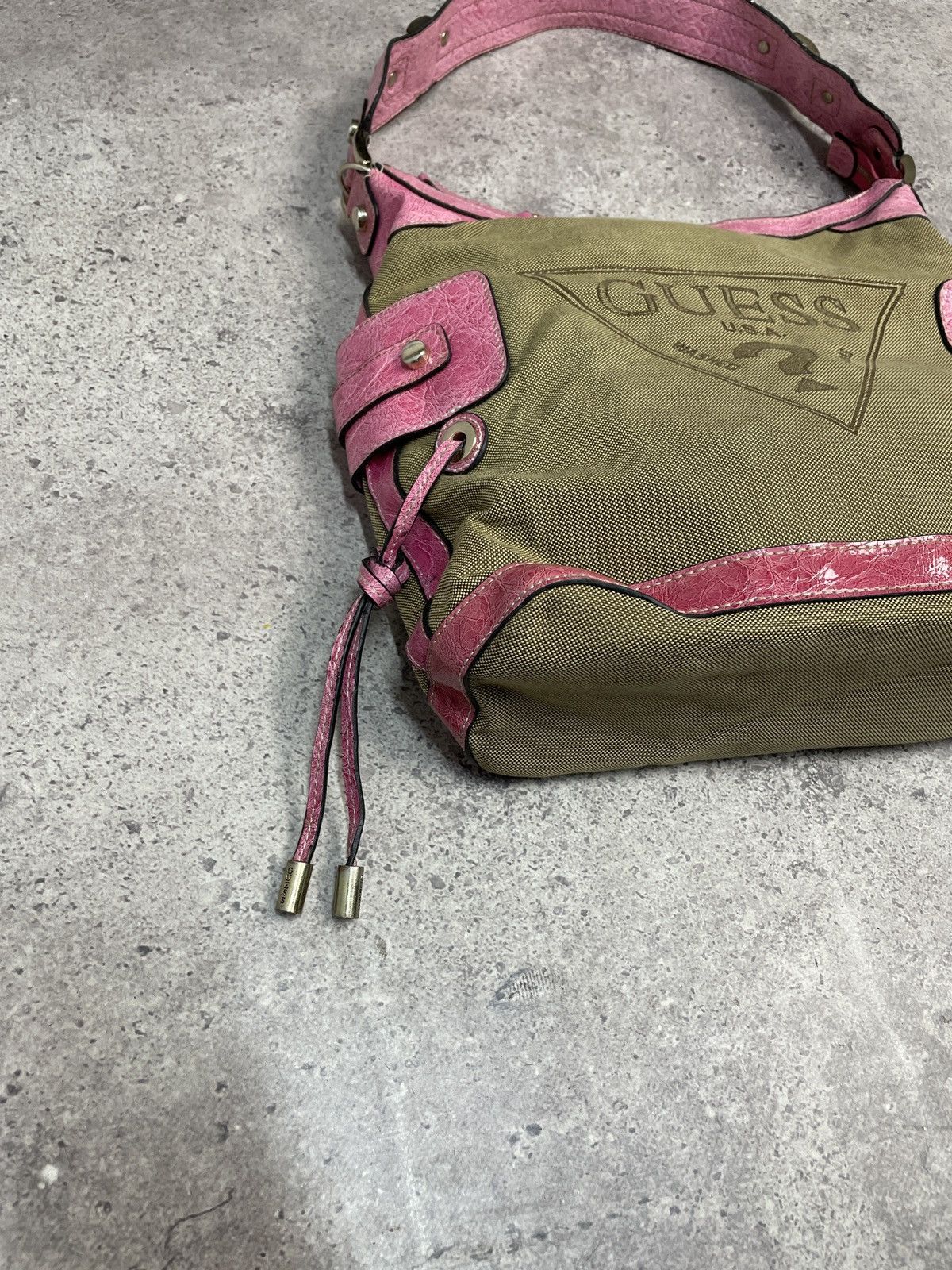 Guess Vintage 00s Guess Baguette Avantgarde Shoulder Bag Hobo Size ONE SIZE - 11 Thumbnail