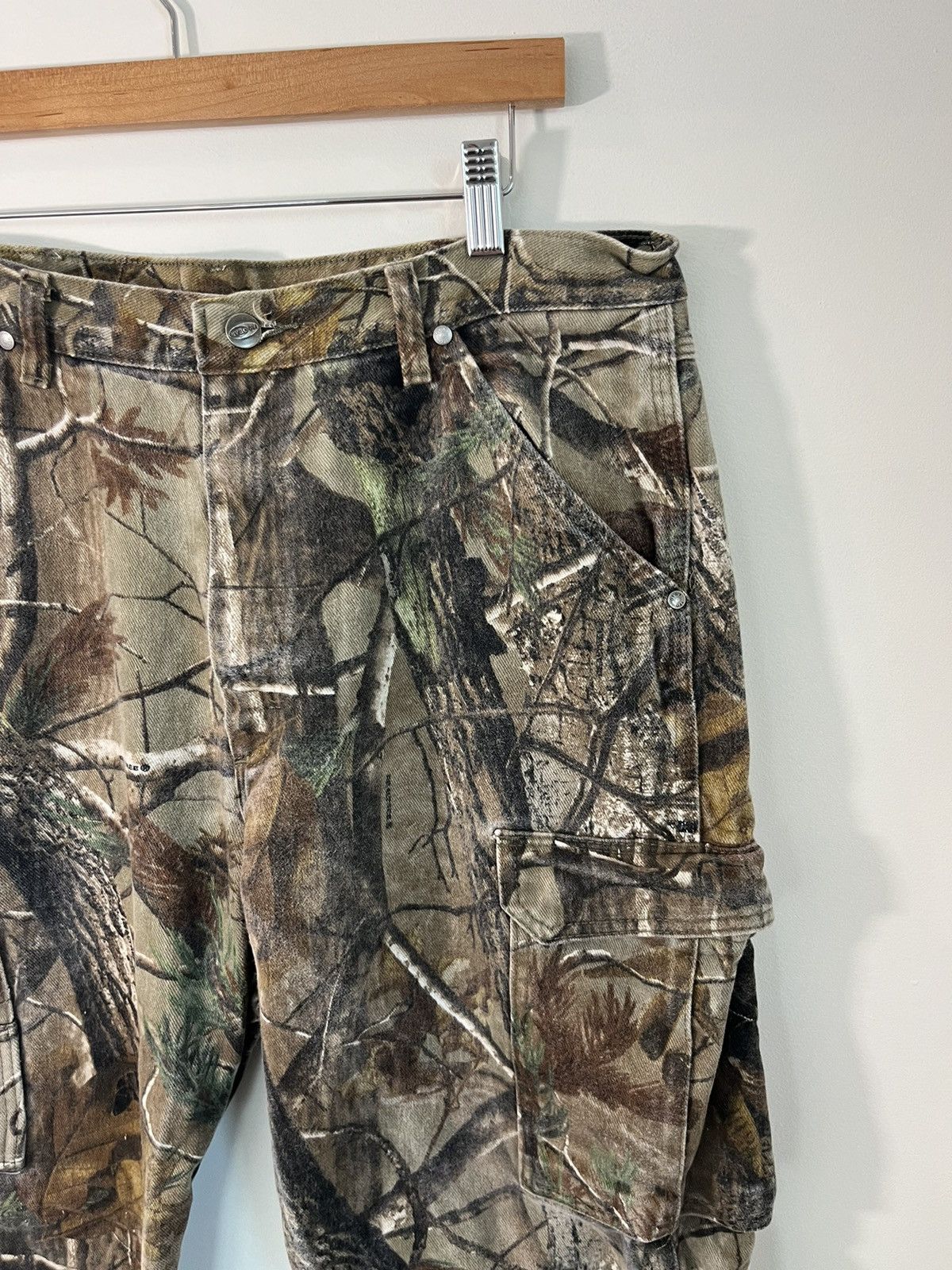 Vintage Vintage Thrashed Wrangler Camouflage Cargo Pants Size US 36 / EU 52 - 2 Thumbnail