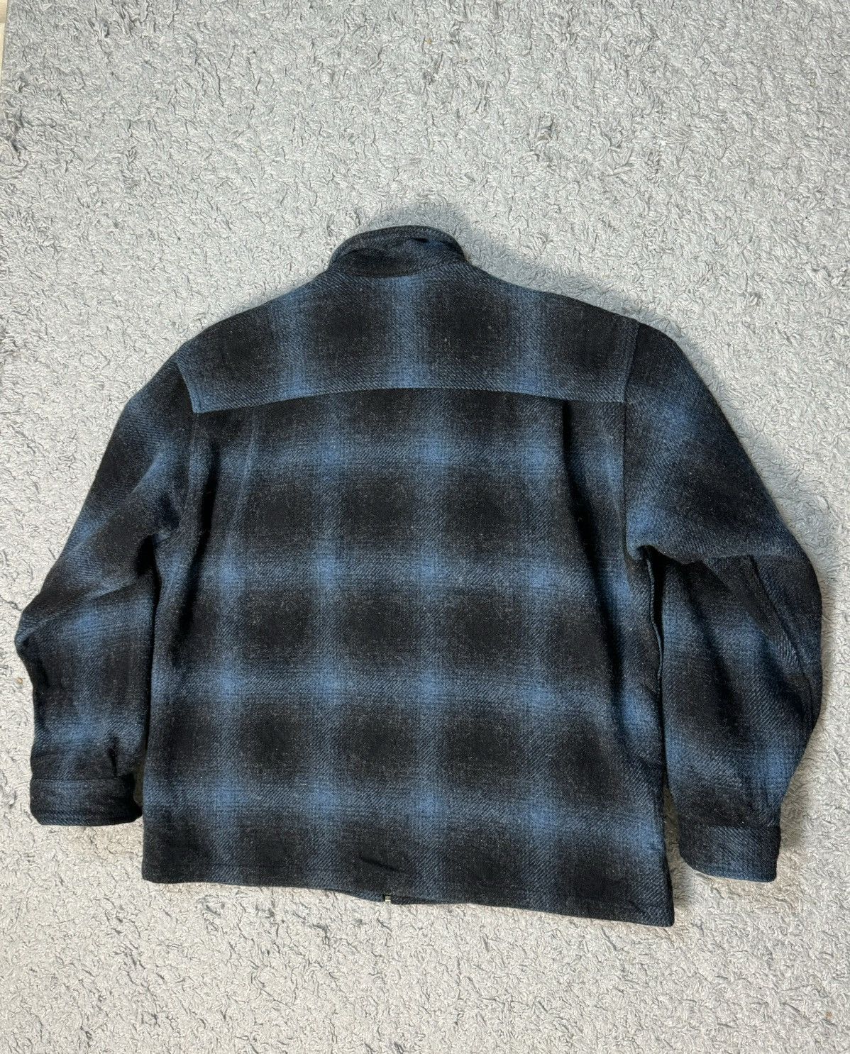 Woolrich Woolen Mills !extremely rare Made in USA Woolrich 1990 wool jacket Size US L / EU 52-54 / 3 - 3 Thumbnail