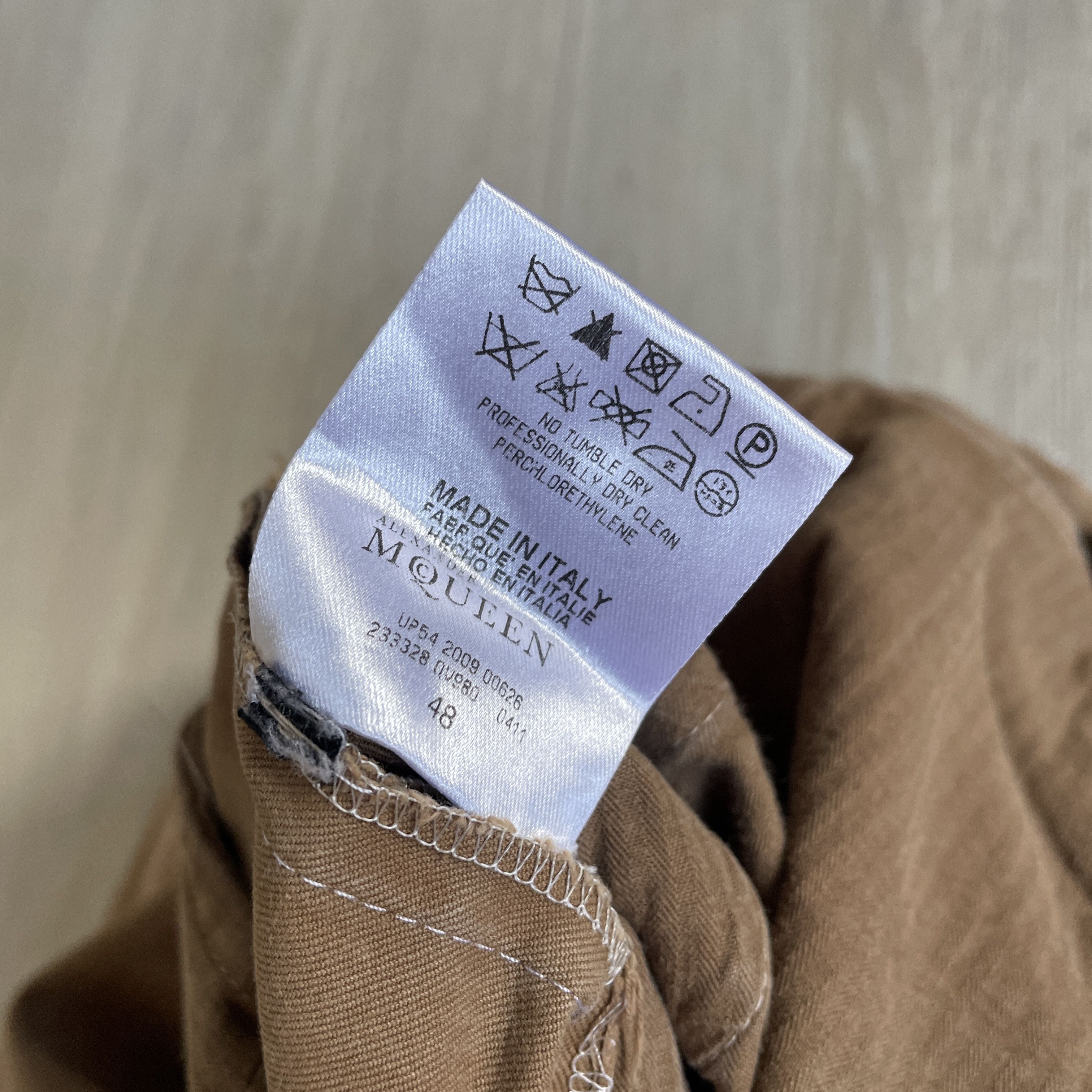 Alexander McQueen Alexander McQueen SS10 bleached chinos Size US 30 / EU 46 - 6 Thumbnail