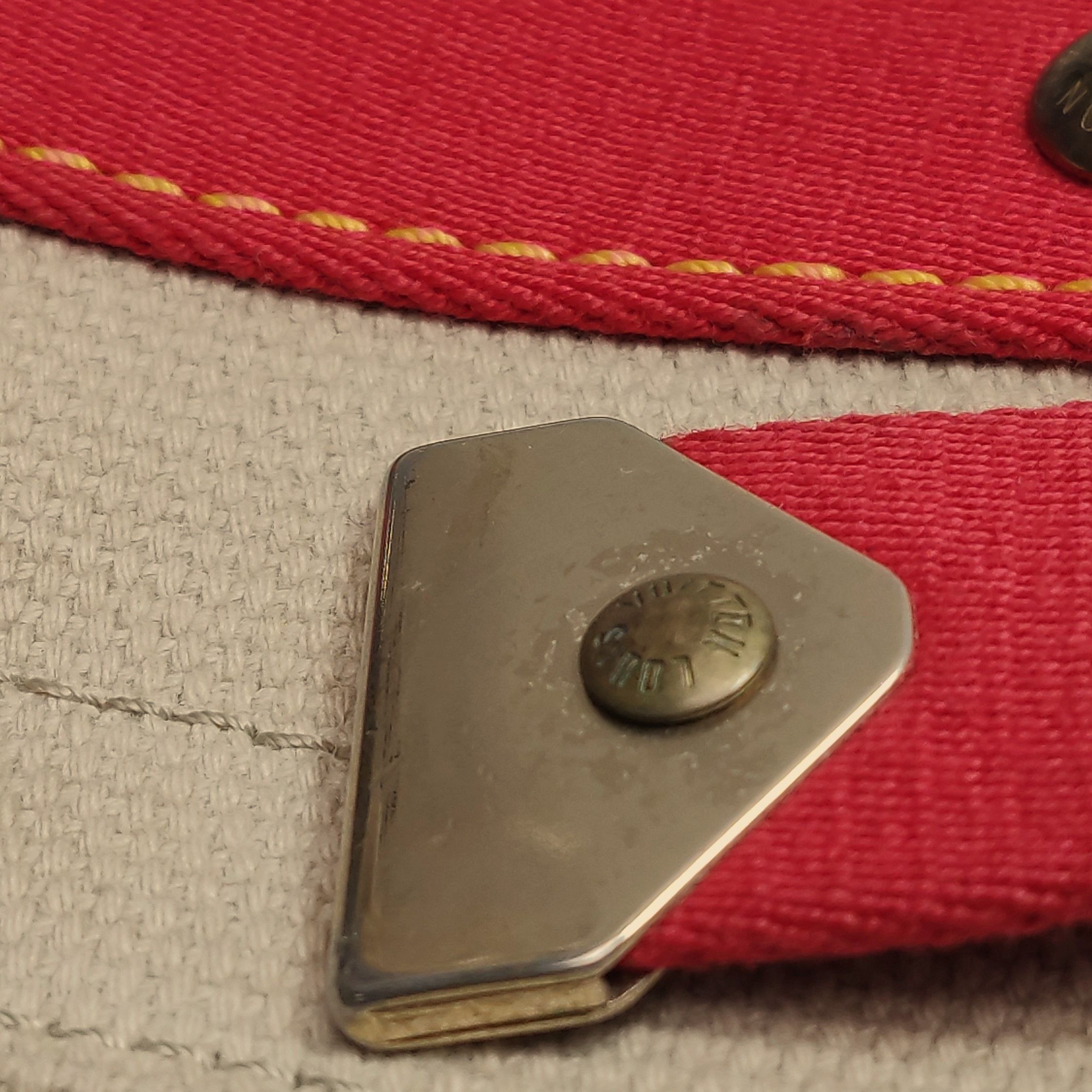 Louis Vuitton Louis Vuitton (LV) Antigua canvas color matching rivet meta Size ONE SIZE - 2 Thumbnail