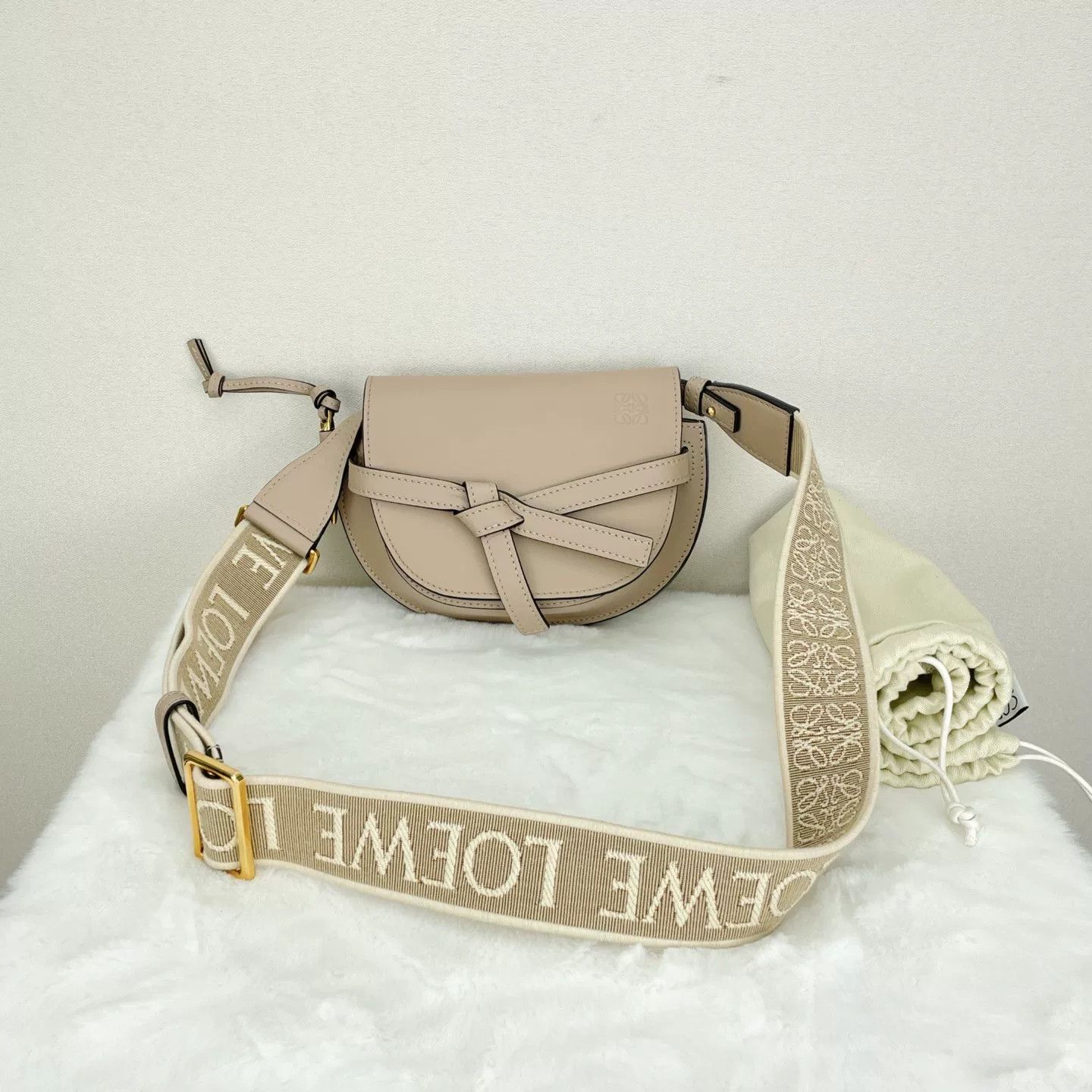 Loewe Pre-loved Bag Very good condition Size ONE SIZE - 1 Thumbnail