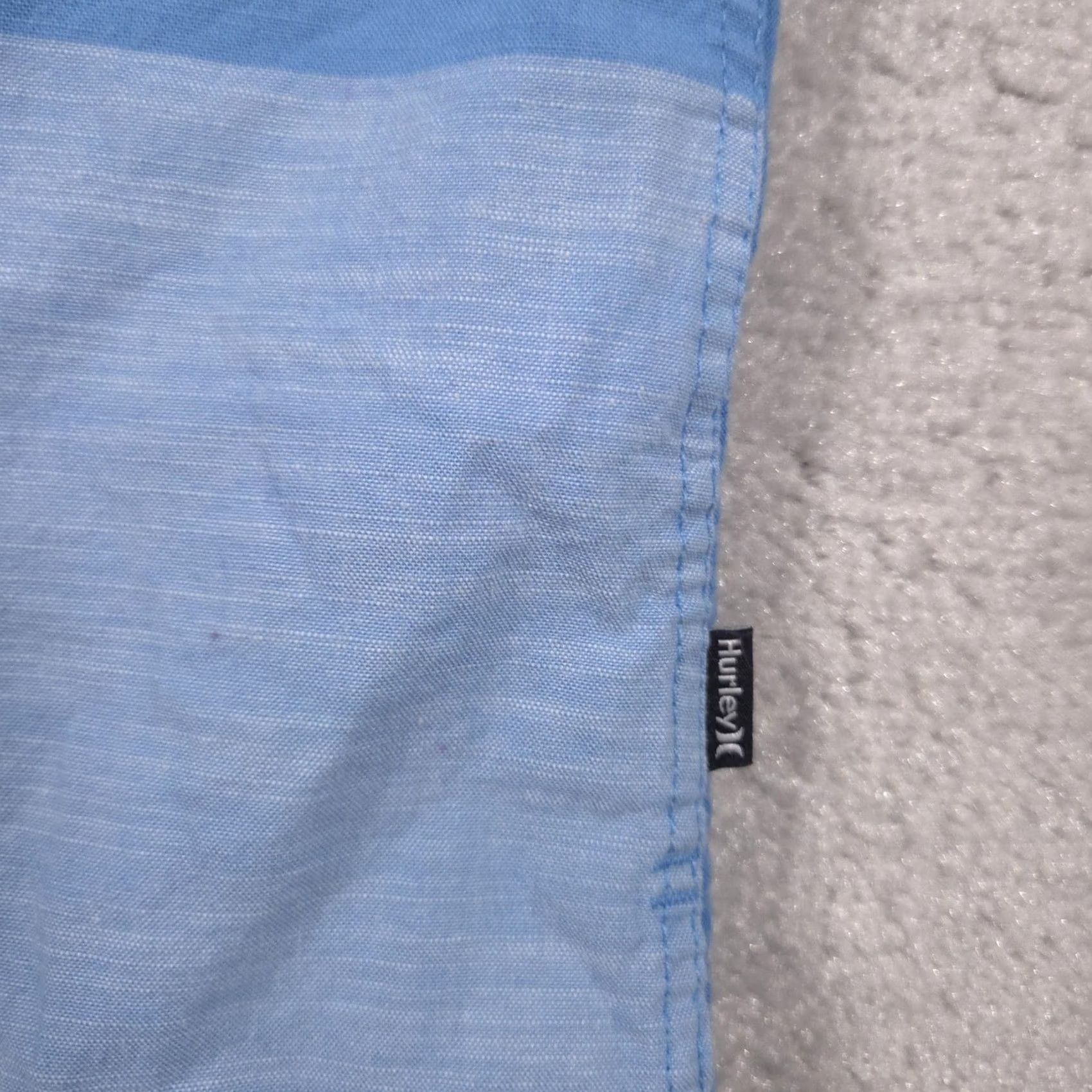 Hurley Hurley Shirt Mens M Blue Colorblock Button Front Short Sleeve Casual Woven Size US M / EU 48-50 / 2 - 5 Thumbnail