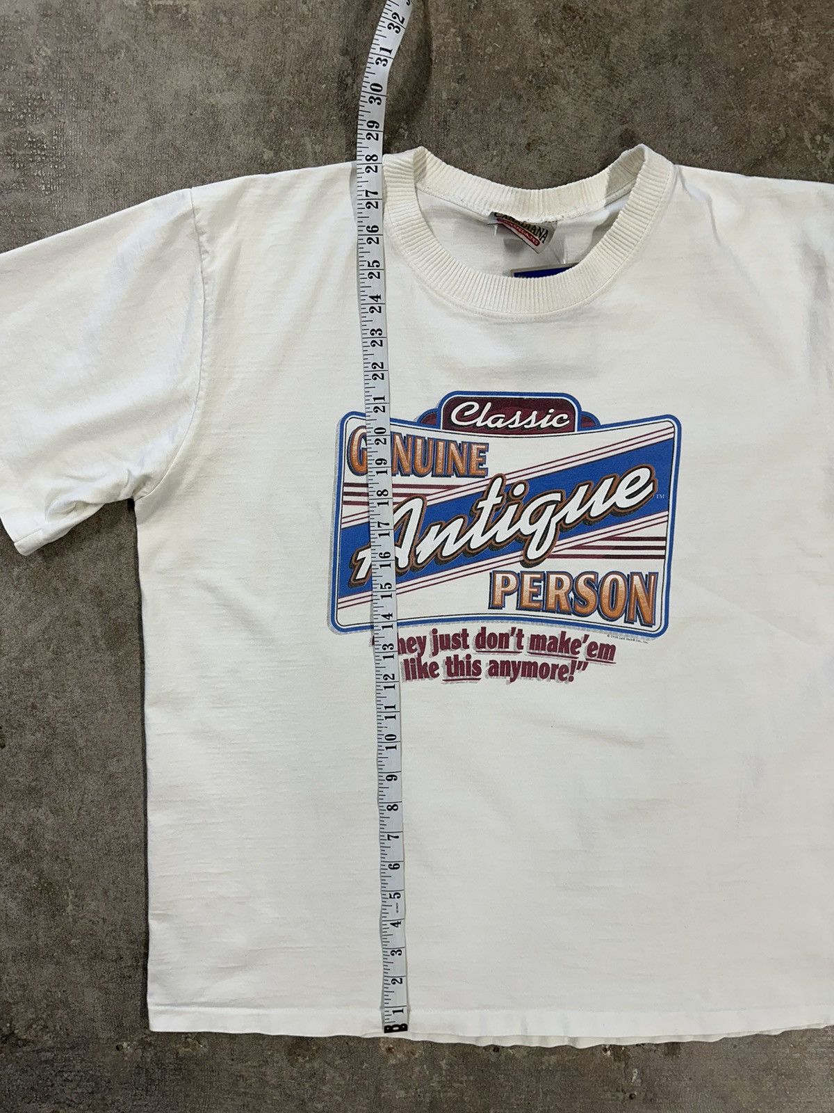 Vintage Vintage 90s Genuine Antique Person Funny T-Shirt Size US XL / EU 56 / 4 - 9 Thumbnail