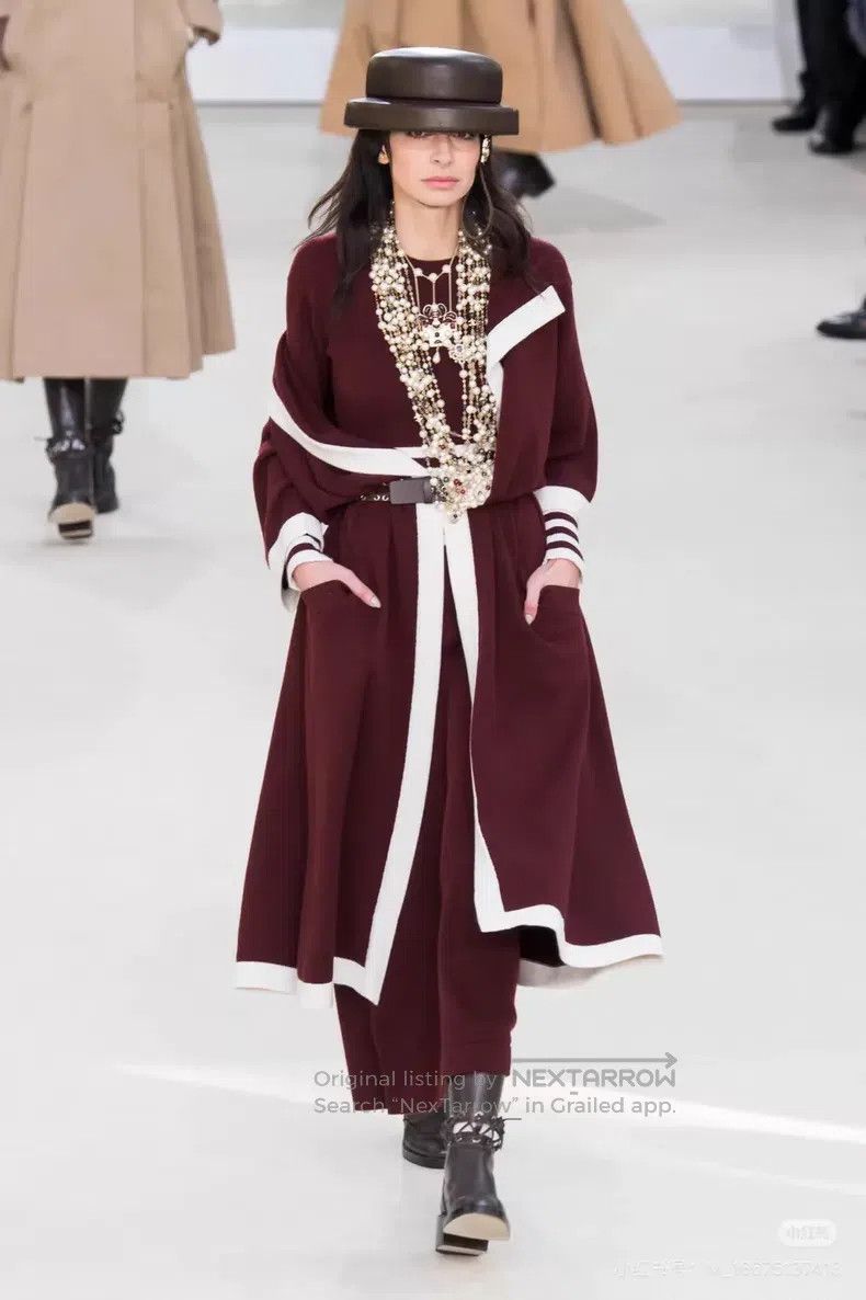 Chanel Chanel Burgundy white-rimmed long knitted cardigan coat Size XS / US 0-2 / IT 36-38 - 9 Thumbnail