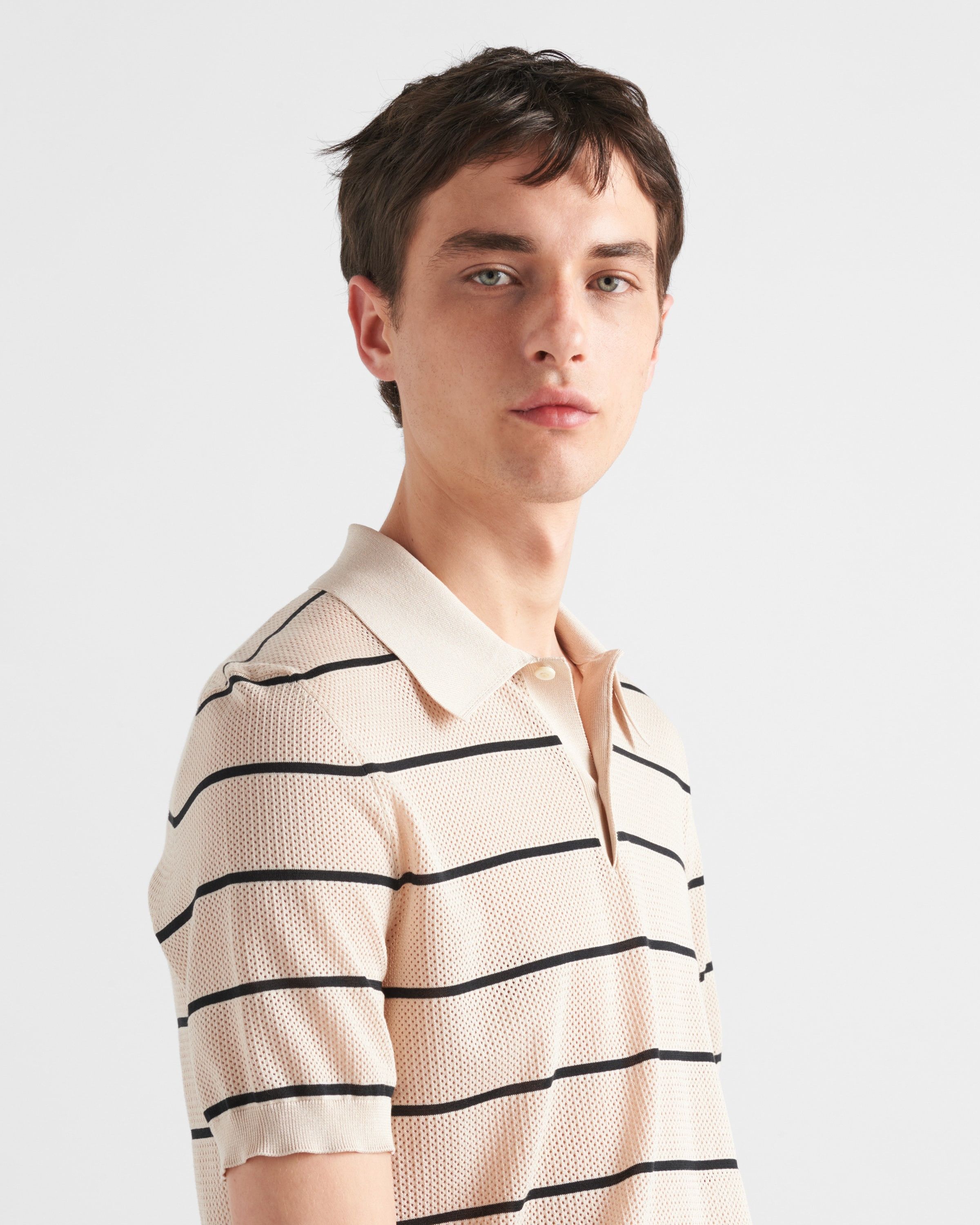 Prada o1bcso1str1025 Silk And Cotton Knit Polo Shirt Beige/Black Size US S / EU 44-46 / 1 - 4 Thumbnail