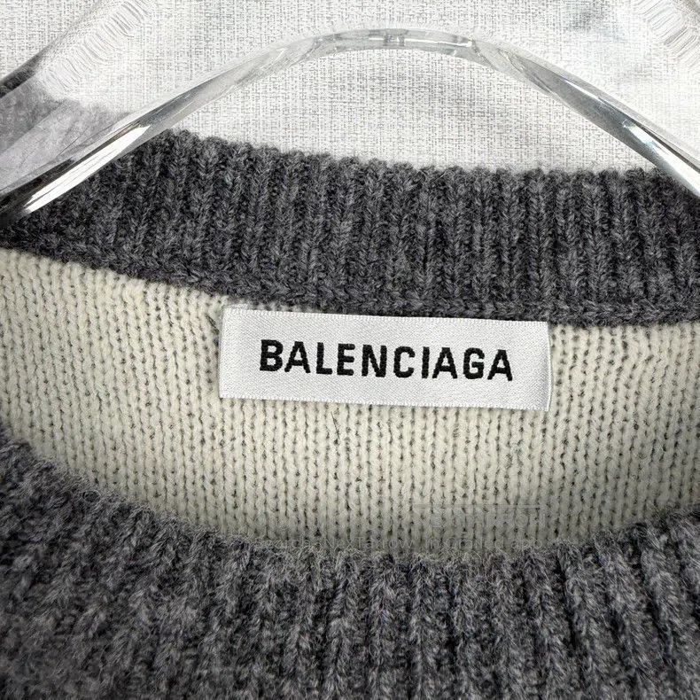 Balenciaga Balenciaga Fully Printed Logo Knit Sweater Size US XS / EU 42 / 0 - 4 Thumbnail