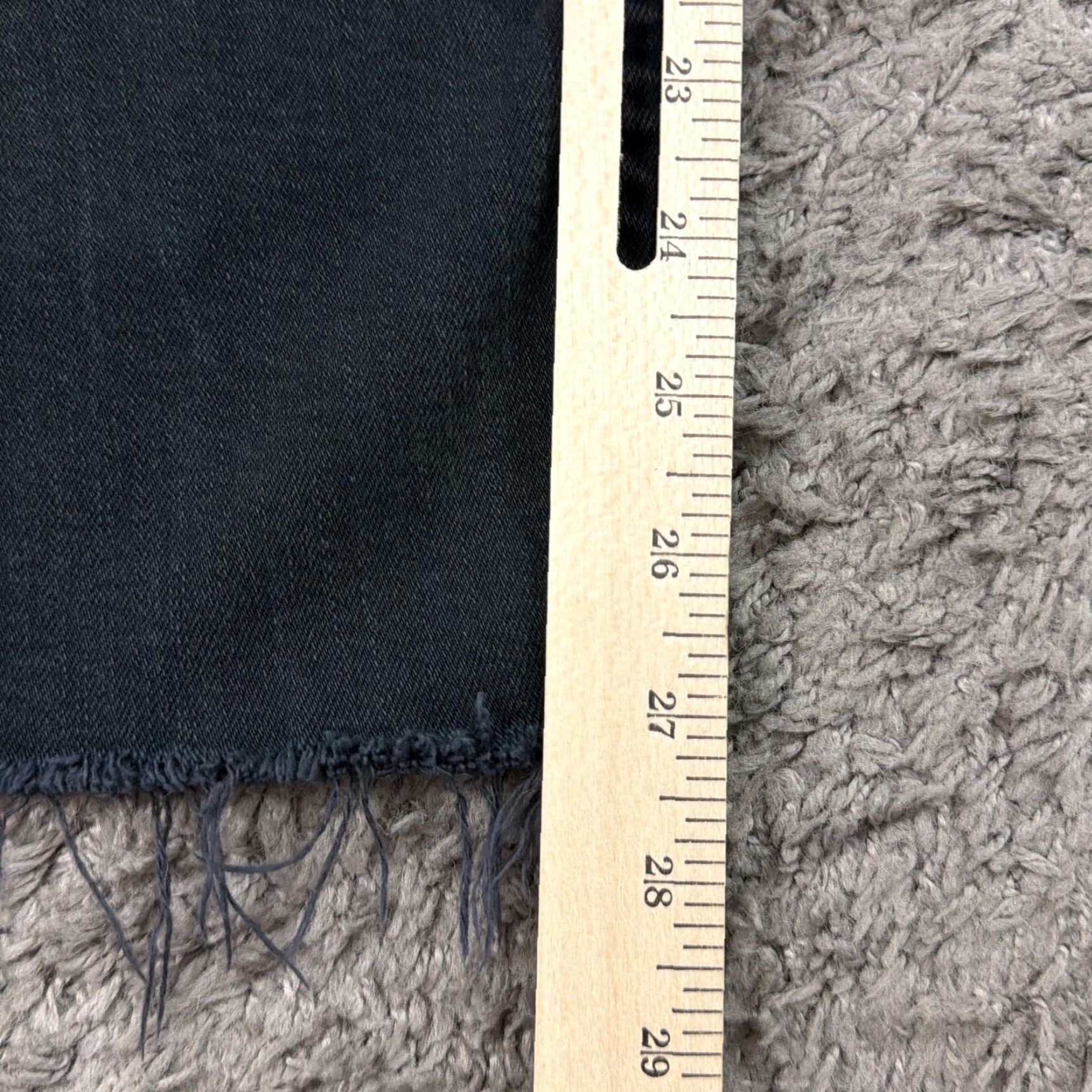 Levi's Levis Wedgie Jeans Womens 26 Black Icon Fit Ankle Denim Button Fly Stretch 24x27 Denim Jeans Regular Women 26 Black Stretch Wedgie Fit Size 26" / US 2 / IT 38 - 6 Thumbnail