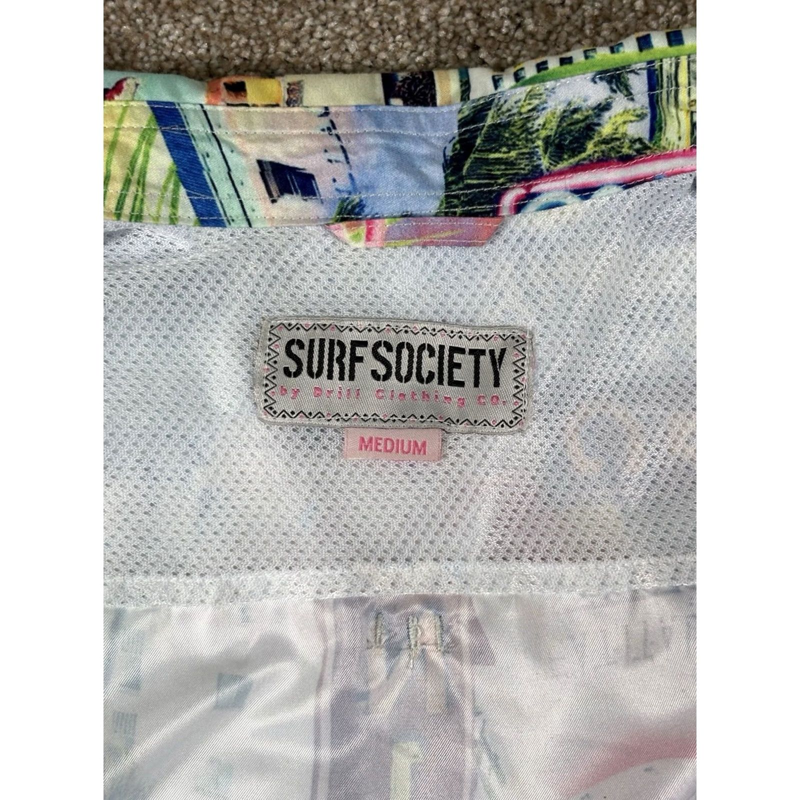 CO Drill Clothing Co Surf Society Casino Graphic Short Sleeve Button Shirt Mens M Multicolor Size US M / EU 48-50 / 2 - 3 Thumbnail