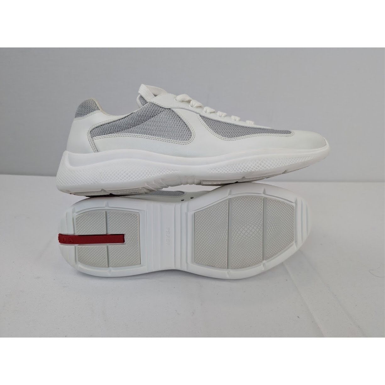 Prada o1rshd1 Calzature Uomo Sneakers in Bianco Argento Size US 12 / EU 45 - 13 Thumbnail