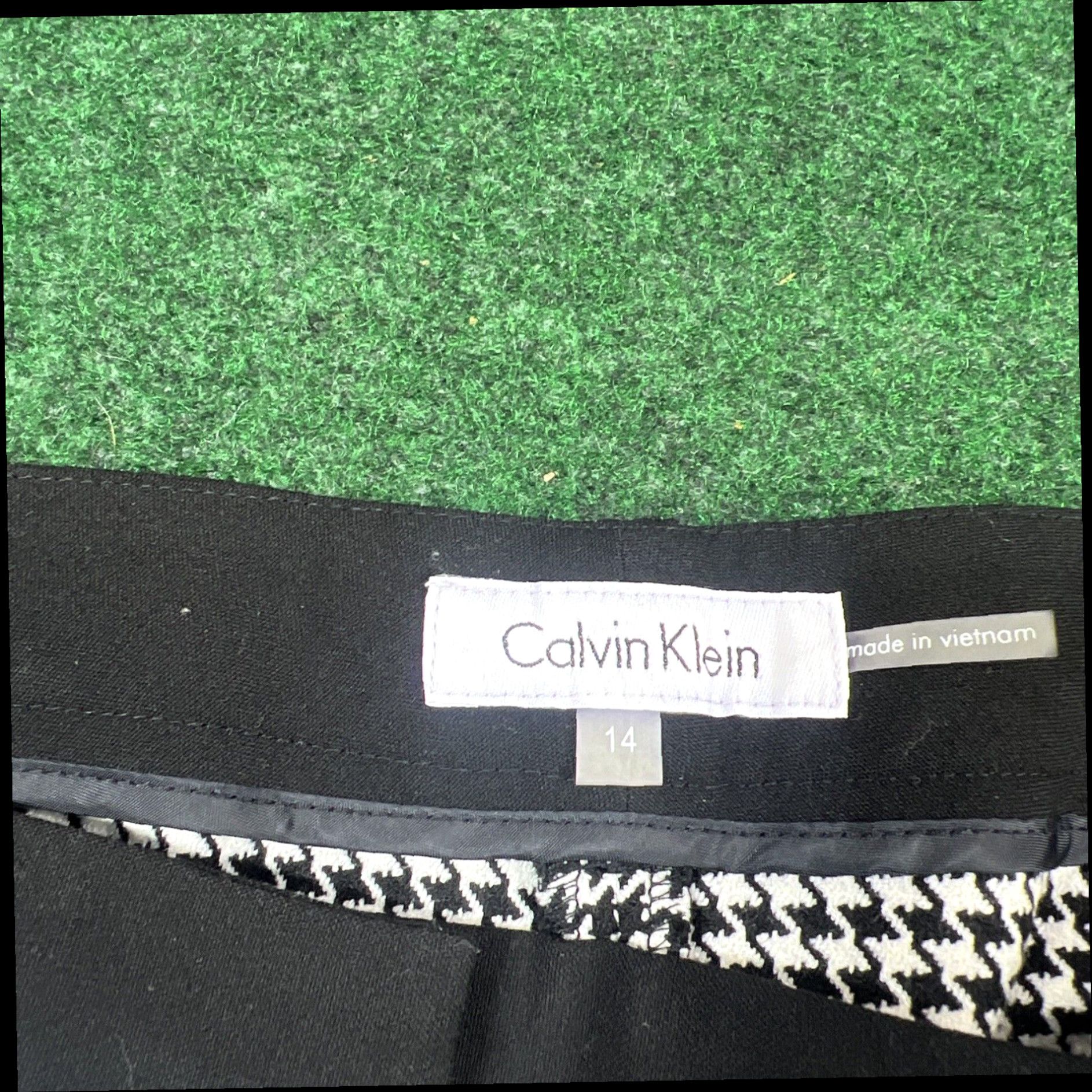 Calvin Klein Calvin Klein Highline Ankle Dress Pants Womens 14 Black White Check New Size 25" / US 0 / IT 36 - 3 Thumbnail