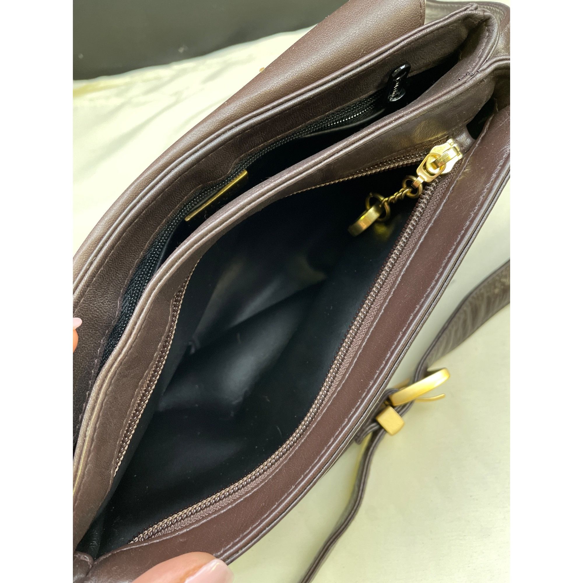 Other Perlina New York Womens Brown Leather Handbag Crossbody Purs Size ONE SIZE - 9 Thumbnail