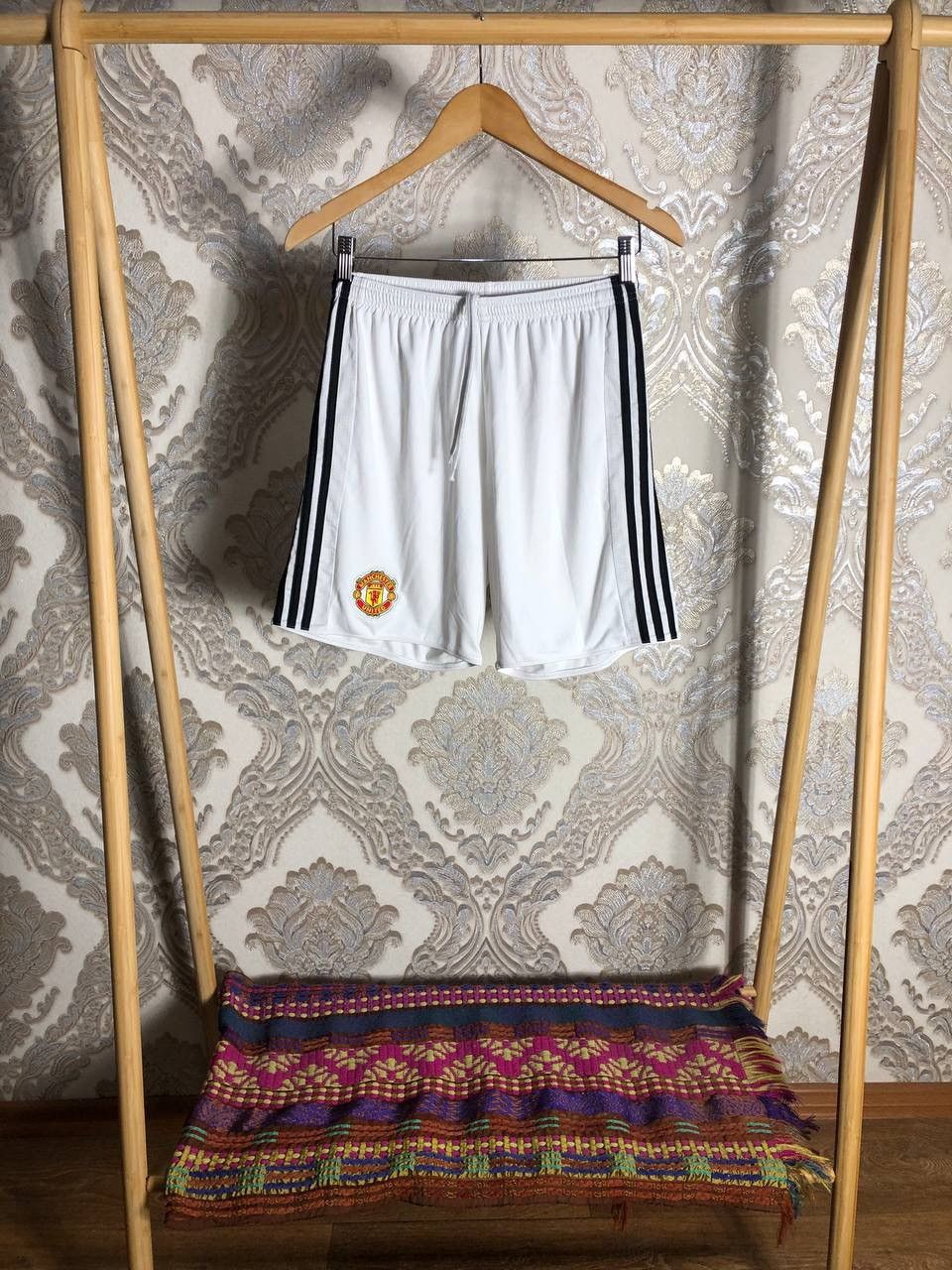 Adidas VINTAGE ADIDAS FC MANCHESTER UNITED ENGLAND SOCCER JERSEY Size US M / EU 48-50 / 2 - 1 Thumbnail