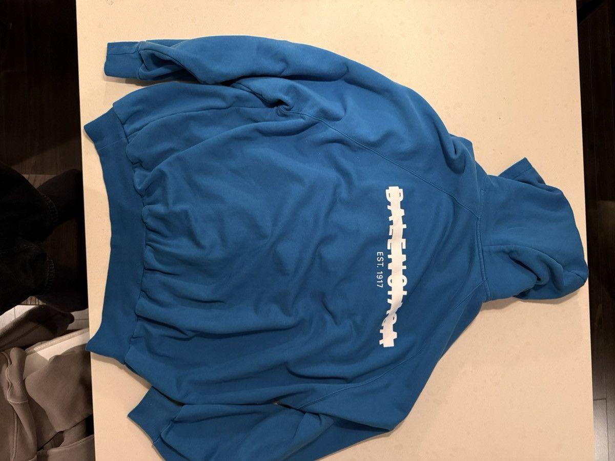 Balenciaga Strike 1917 Hoodie Size US L / EU 52-54 / 3 - 3 Thumbnail