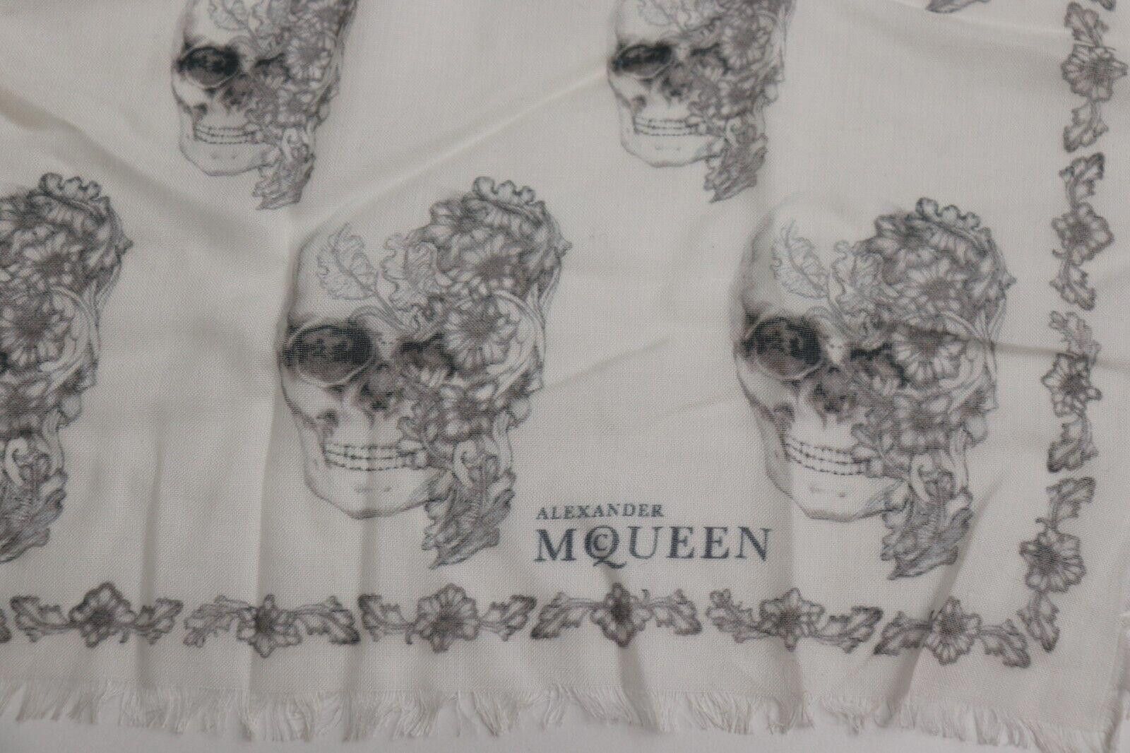 Alexander McQueen Alexander McQueen 38" White Black Floral Skull Scarf NWOT Size ONE SIZE - 7 Thumbnail