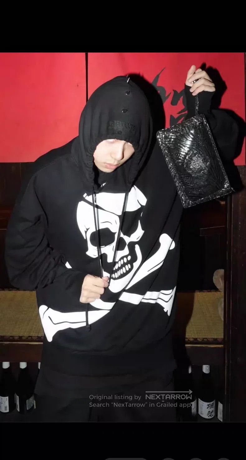 Vetements Vetements AW18 Misplaced Skull Hoodie Black | Grailed