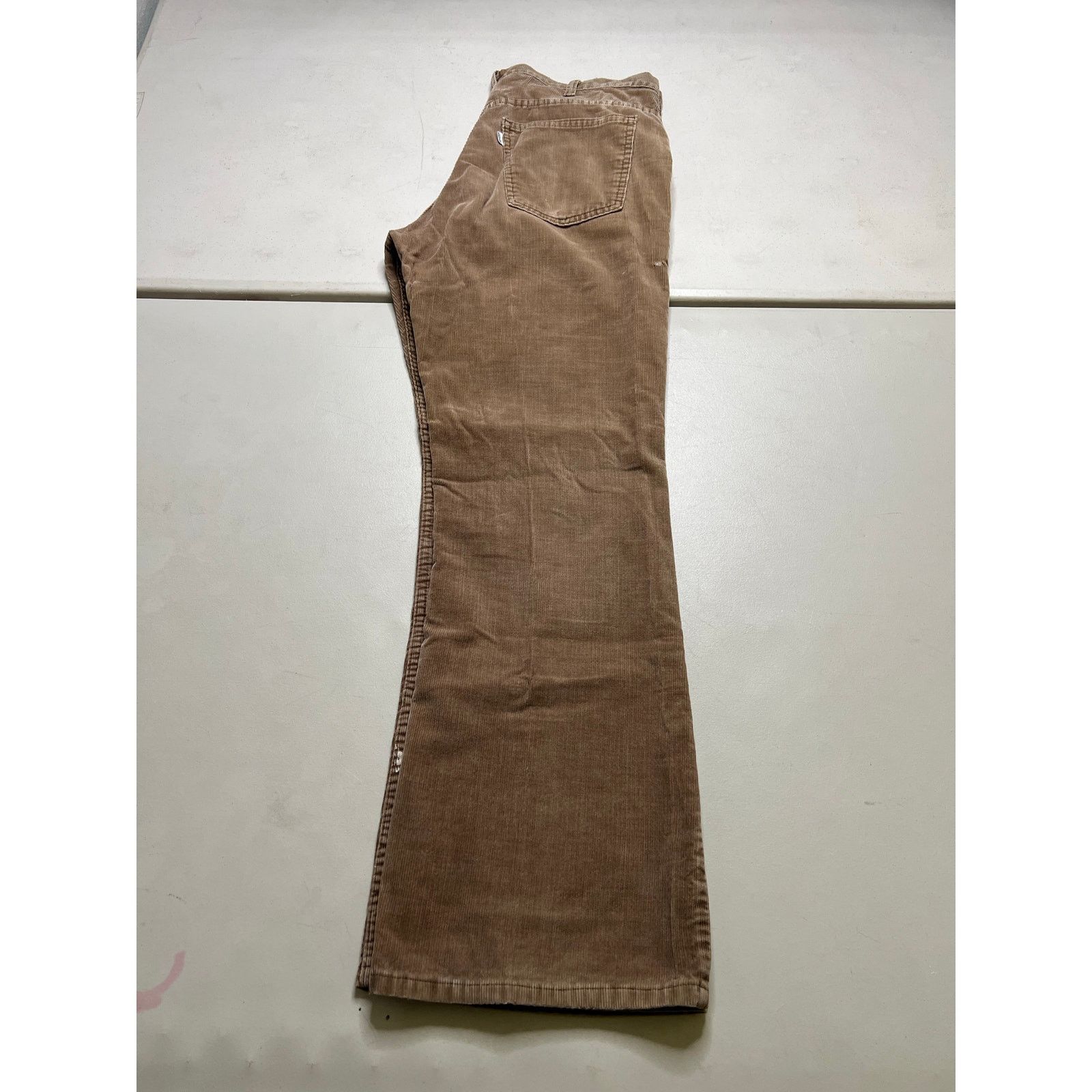 Levi's Vintage Levi’s 646 Brown Corduroy Flared Bell Bottoms 35x30 Size US 35 - 12 Thumbnail