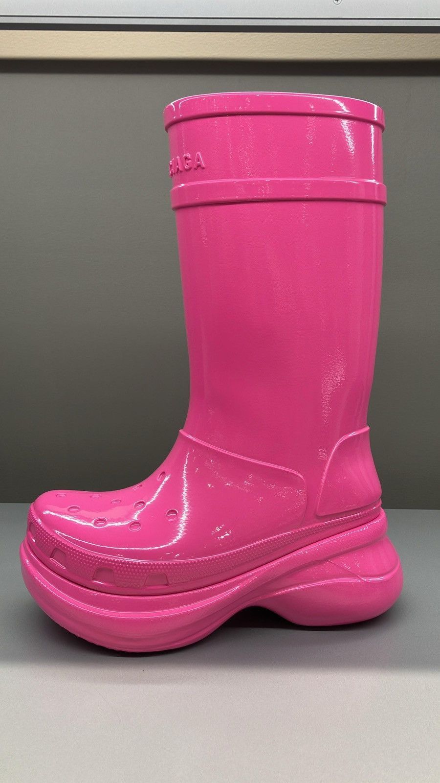 Balenciaga Crocs Boots in glossy pink Size US 10 / IT 40 - 1 Preview