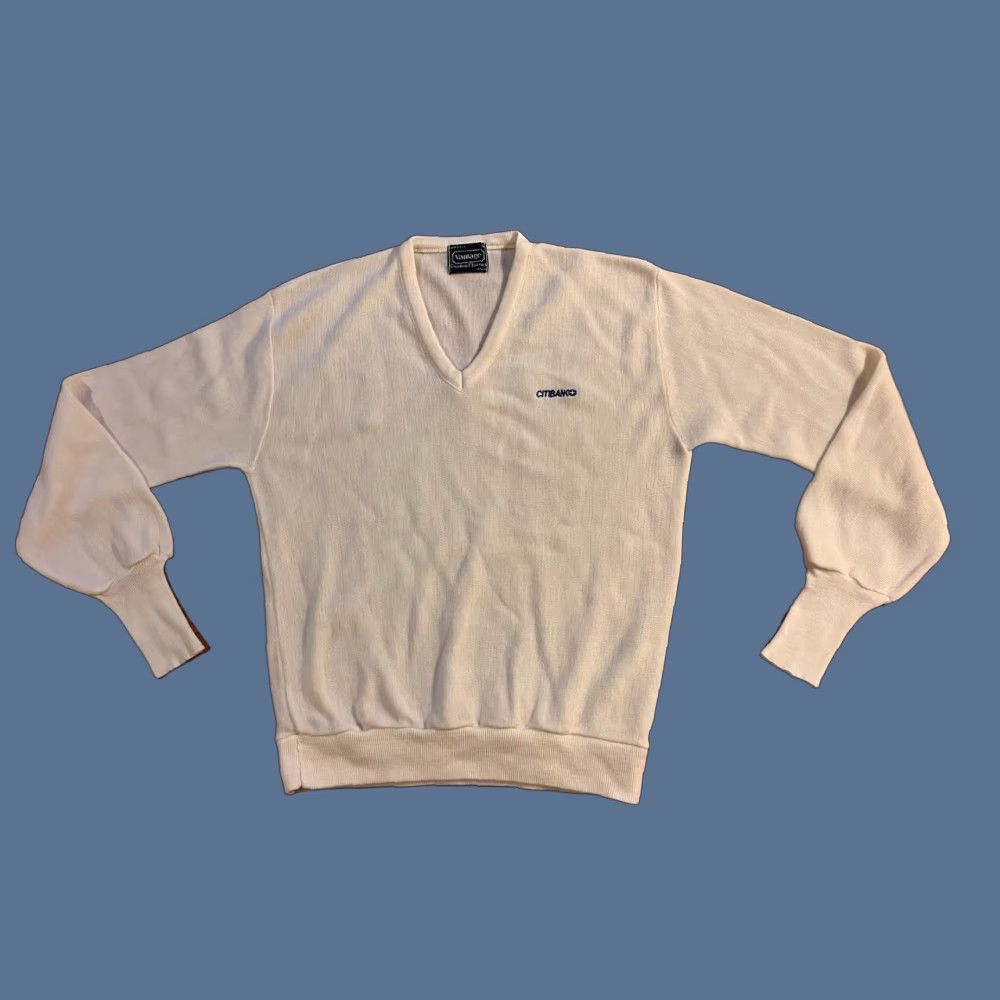 Logo 7 VINTAGE Citibank Logo V-Neck Sweater Men’s S Fits M White 80s Embroidered Logo Knits Pullover Regular Mens Size US M / EU 48-50 / 2 - 1 Thumbnail