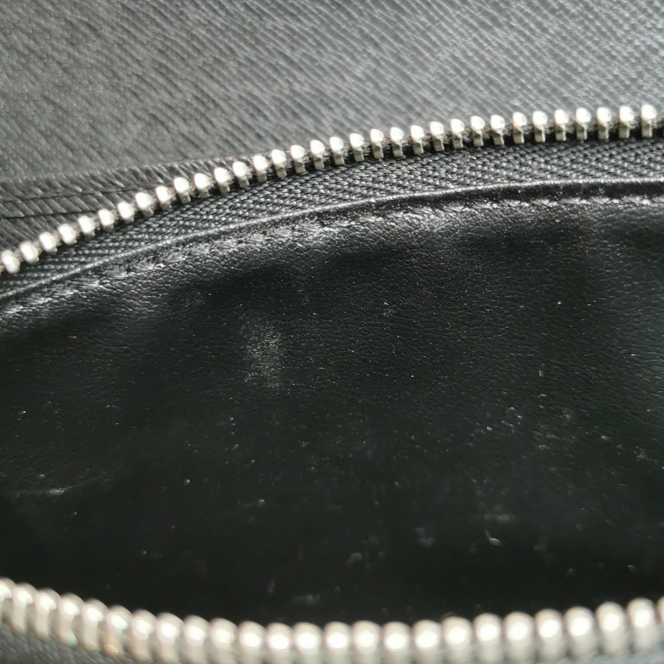Louis Vuitton Louis Vuitton (LV) Zippy cowhide ripple zip around wallet - Size ONE SIZE - 6 Thumbnail