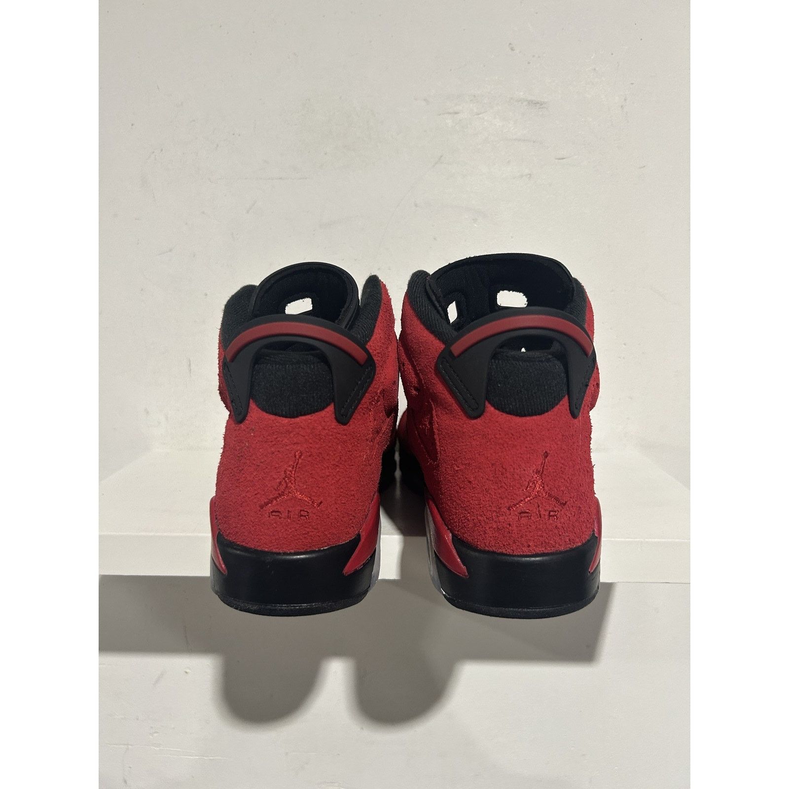 Nike NIKE JORDAN 6 TORO BRAVO SIZE 6Y PREOWNED Size US 6 / EU 39 - 7 Thumbnail