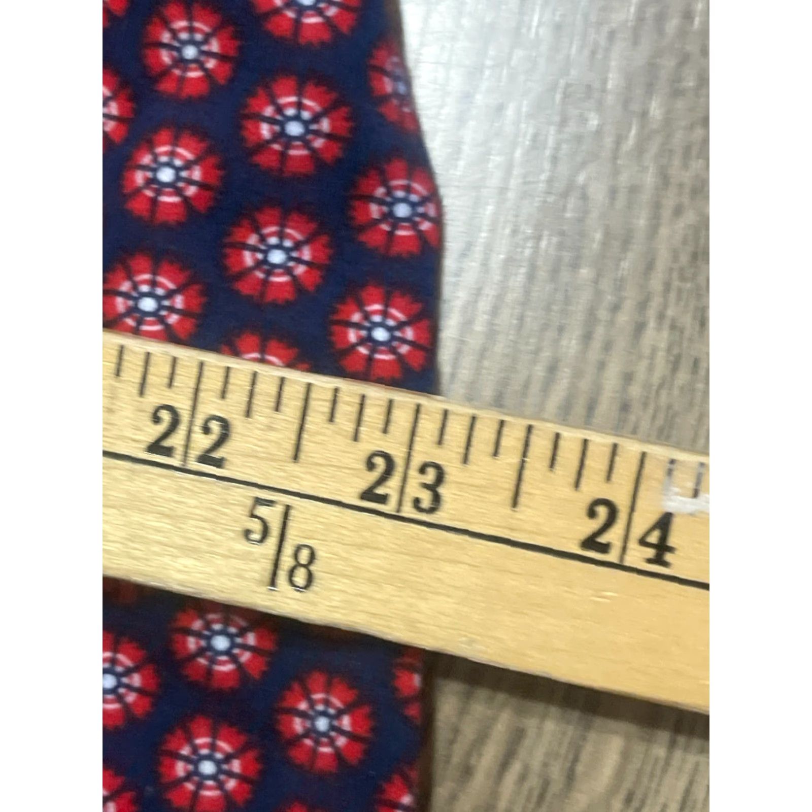 Croft & Barrow Croft & Barrow Shirt Women's 1X Red V-neck Short Sleeve Floral Casual Womens Size XL / US 12-14 / IT 48-50 - 6 Thumbnail