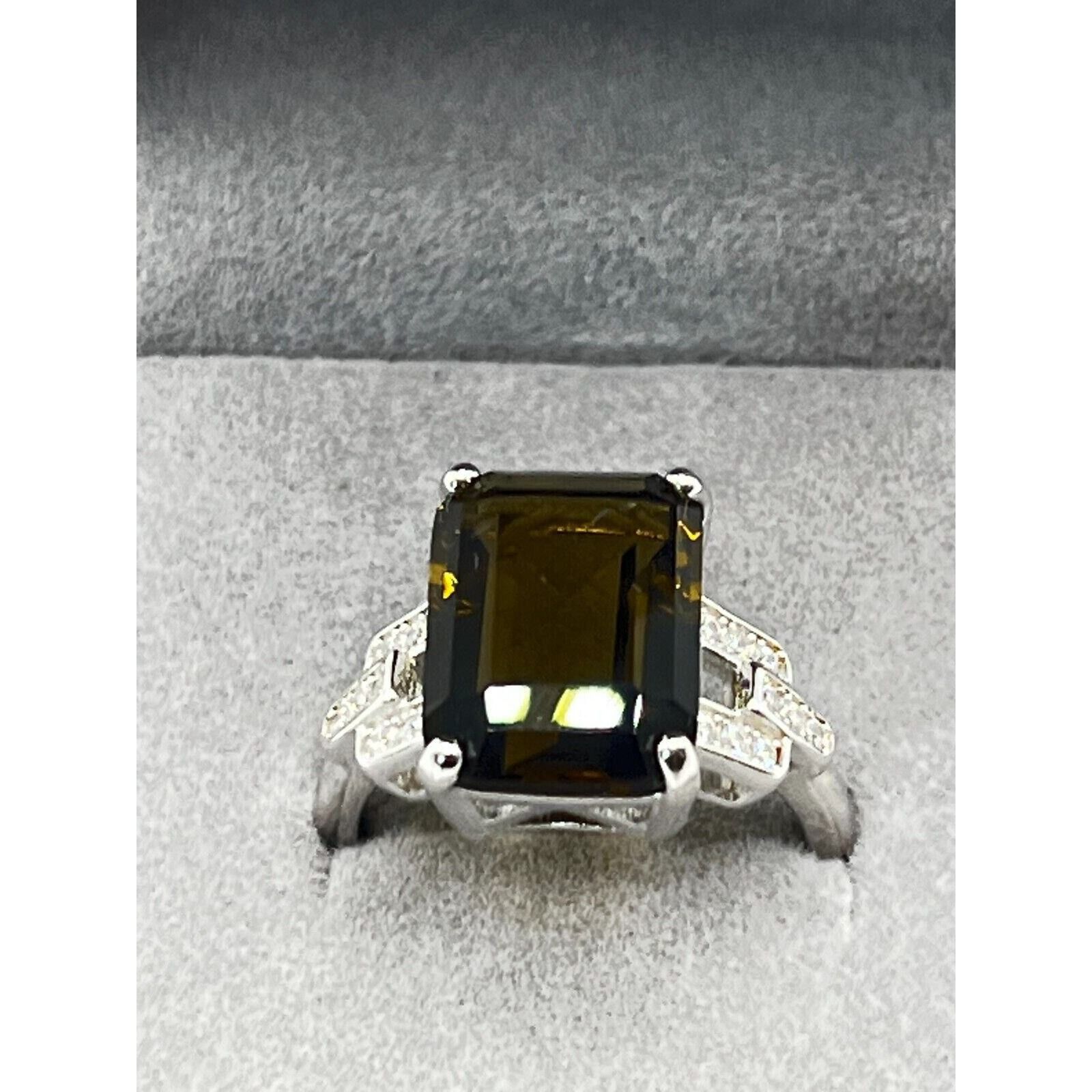 The Unbranded Brand .925 Sterling Silver Quartz and Cubic Zirconia Ring Size 7 Size ONE SIZE - 2 Thumbnail