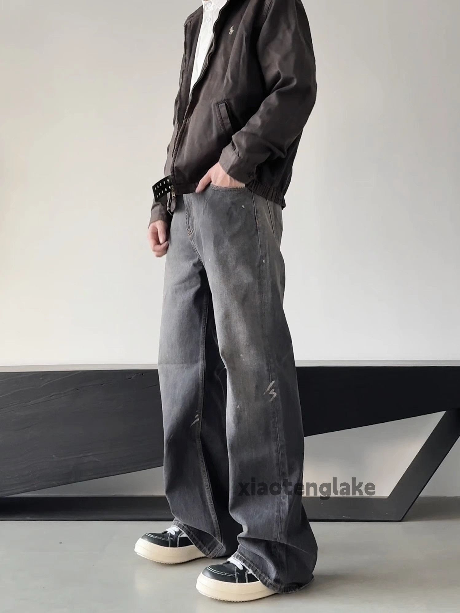Jean × Vintage Unisex washed faded stain paint loose baggy jeans Size US 32 / EU 48 - 1 Thumbnail