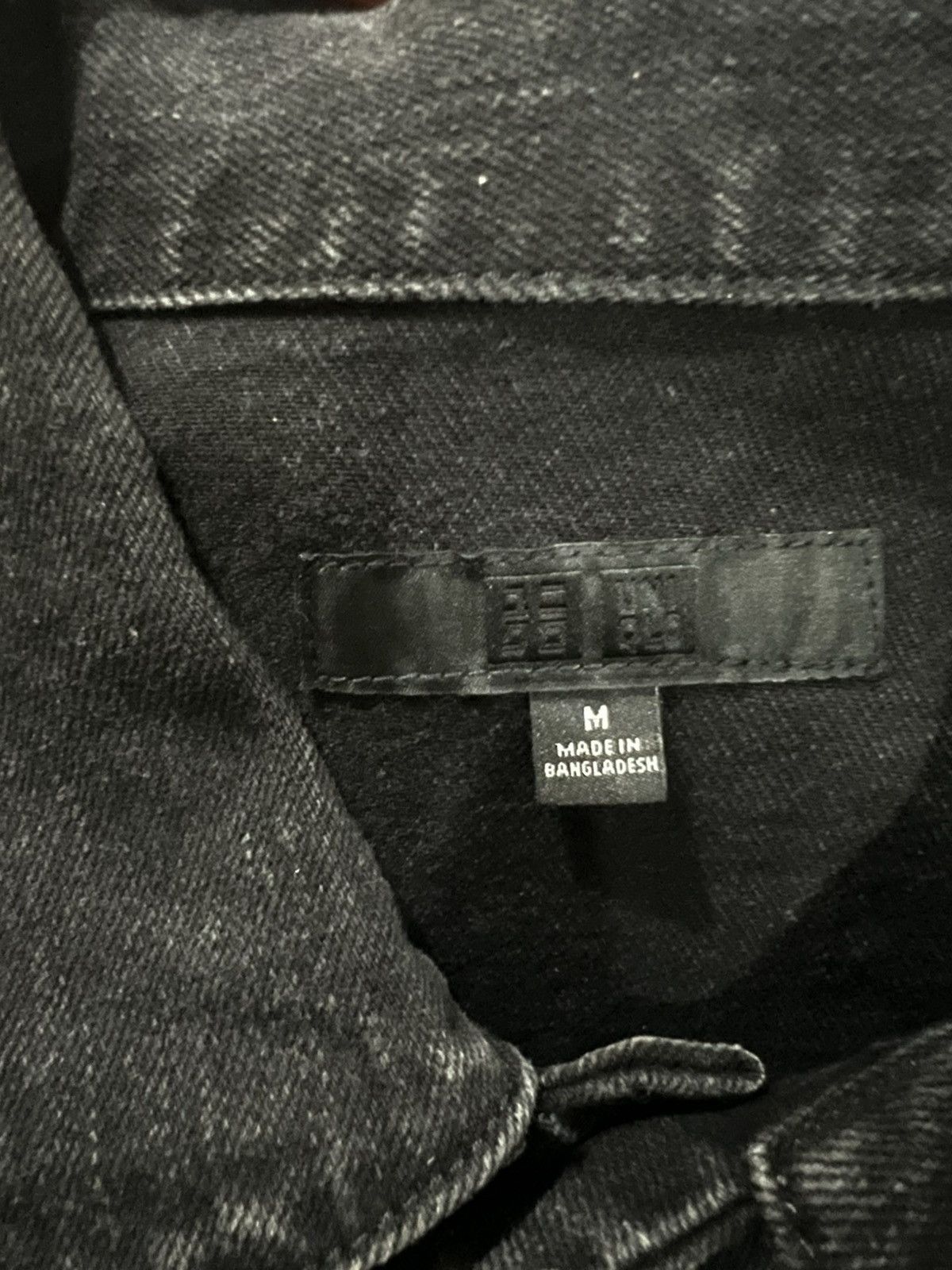 Indigo × Japanese Brand × Uniqlo LVC Style Type II Super Black Pleated Denim Jacket Uniqlo Size US M / EU 48-50 / 2 - 7 Thumbnail