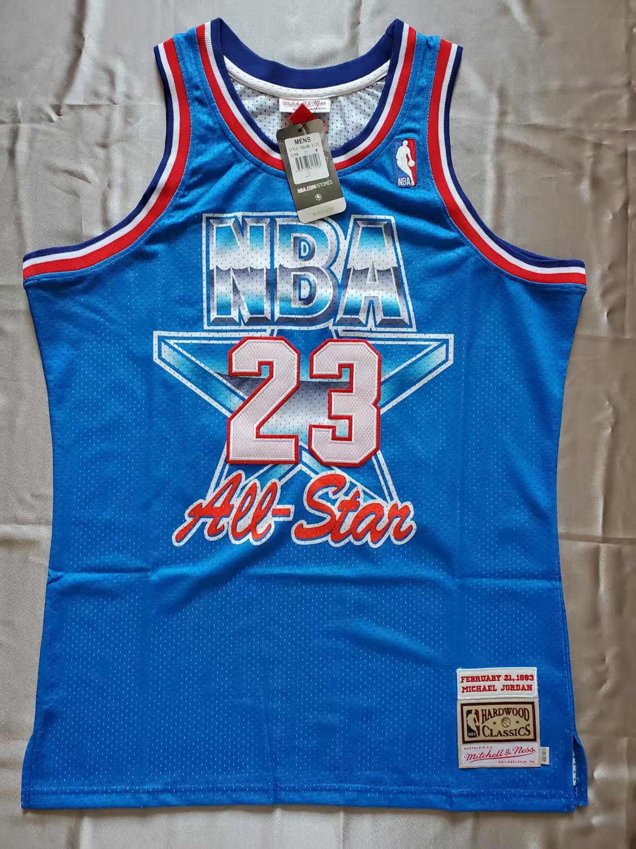 NBA 1993 All Star 23 Michael Jordan Jersey Size US XL / EU 56 / 4 - 1 Thumbnail