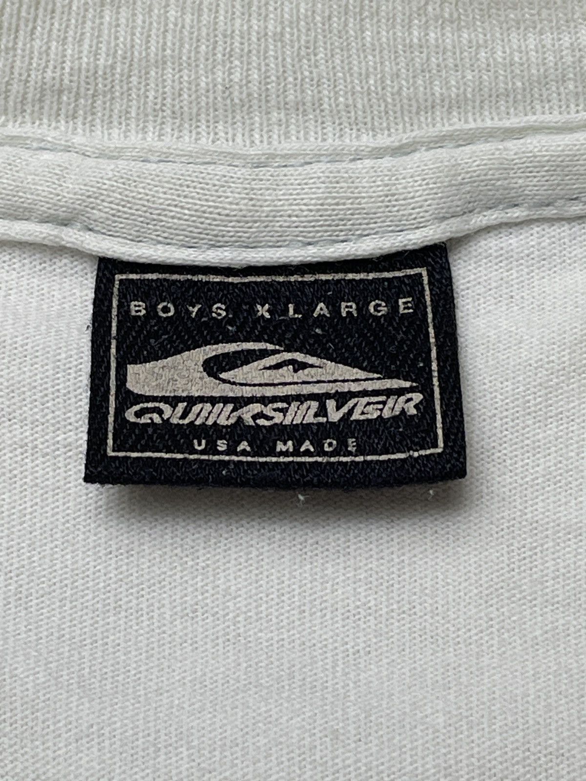 Quiksilver × Vintage Vintage Brand Quicksilver Made In Usa T-Shirt 1990s Size US M / EU 48-50 / 2 - 8 Thumbnail